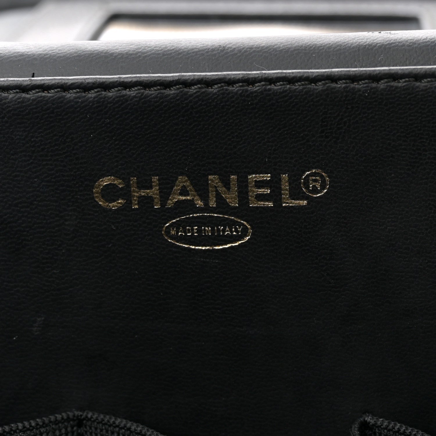 Chanel Caviar CC Vanity Train Case Black 6 of 13