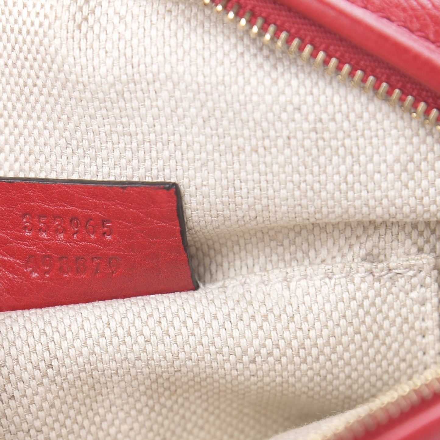 Pebbled Calfskin Mini Soho Chain Bag Tabasco Red