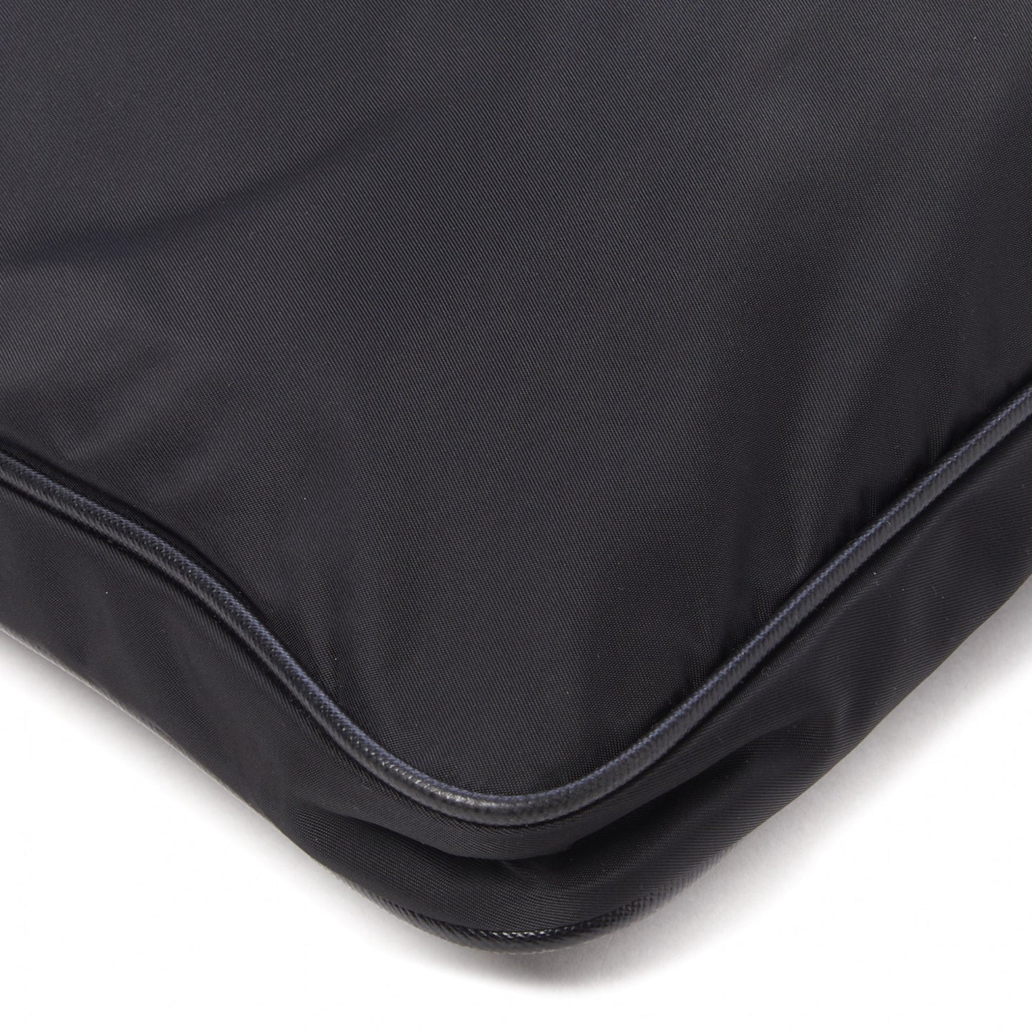 Tessuto Nylon Saffiano Flat Messenger Bag Black