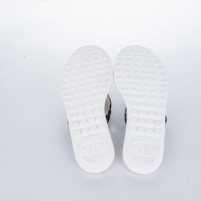 Chanel Tweed Quilted Camellia Thong Sandals 36 Black White 5 of 7