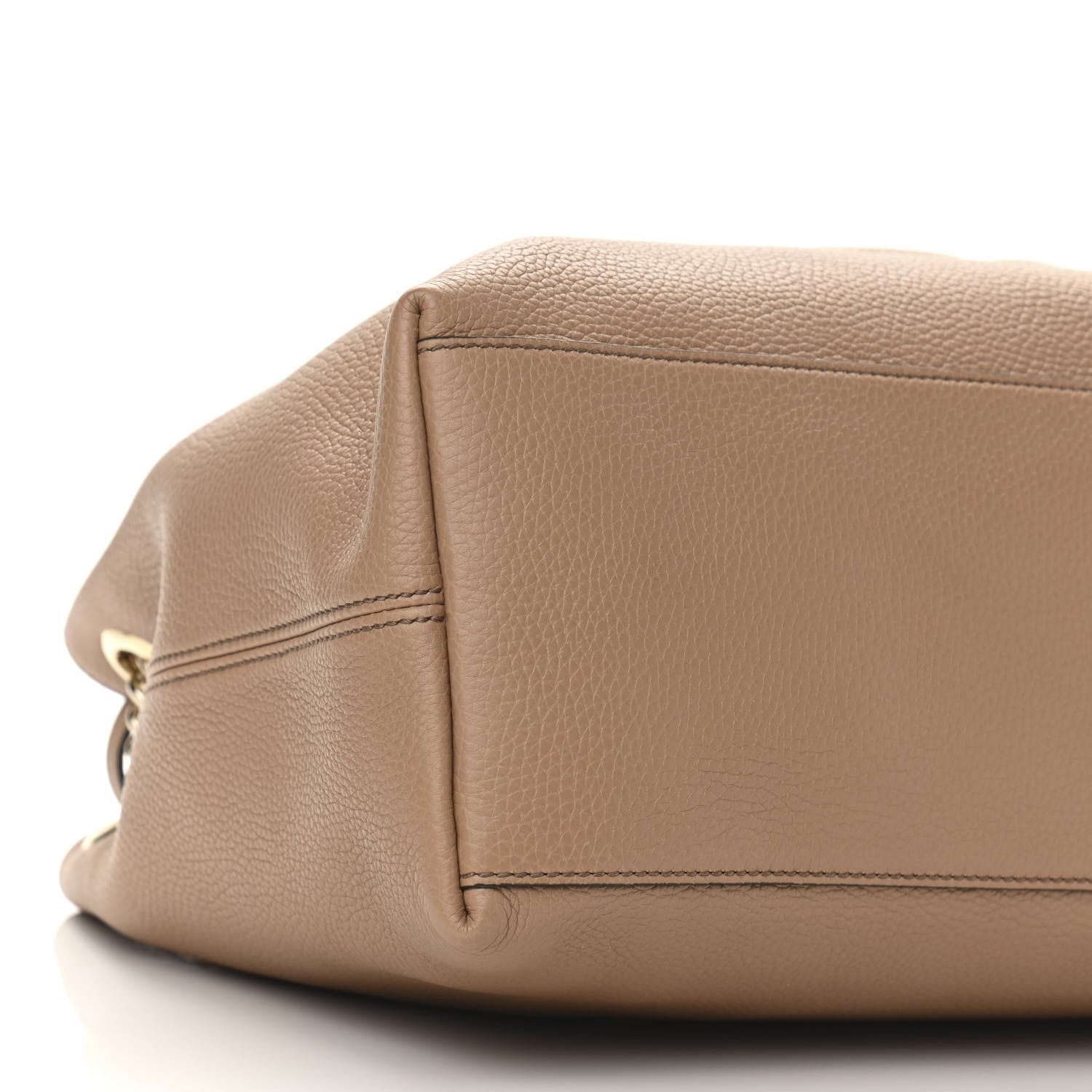 Gucci Pebbled Calfskin Medium Soho Chain Shoulder Bag Camelia 9 of 10