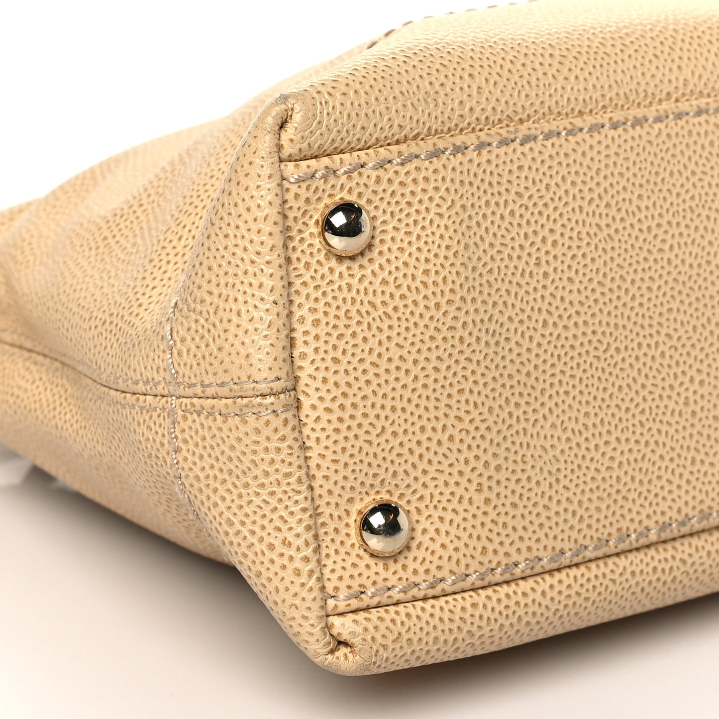Caviar CC Wood Chain Hobo Beige