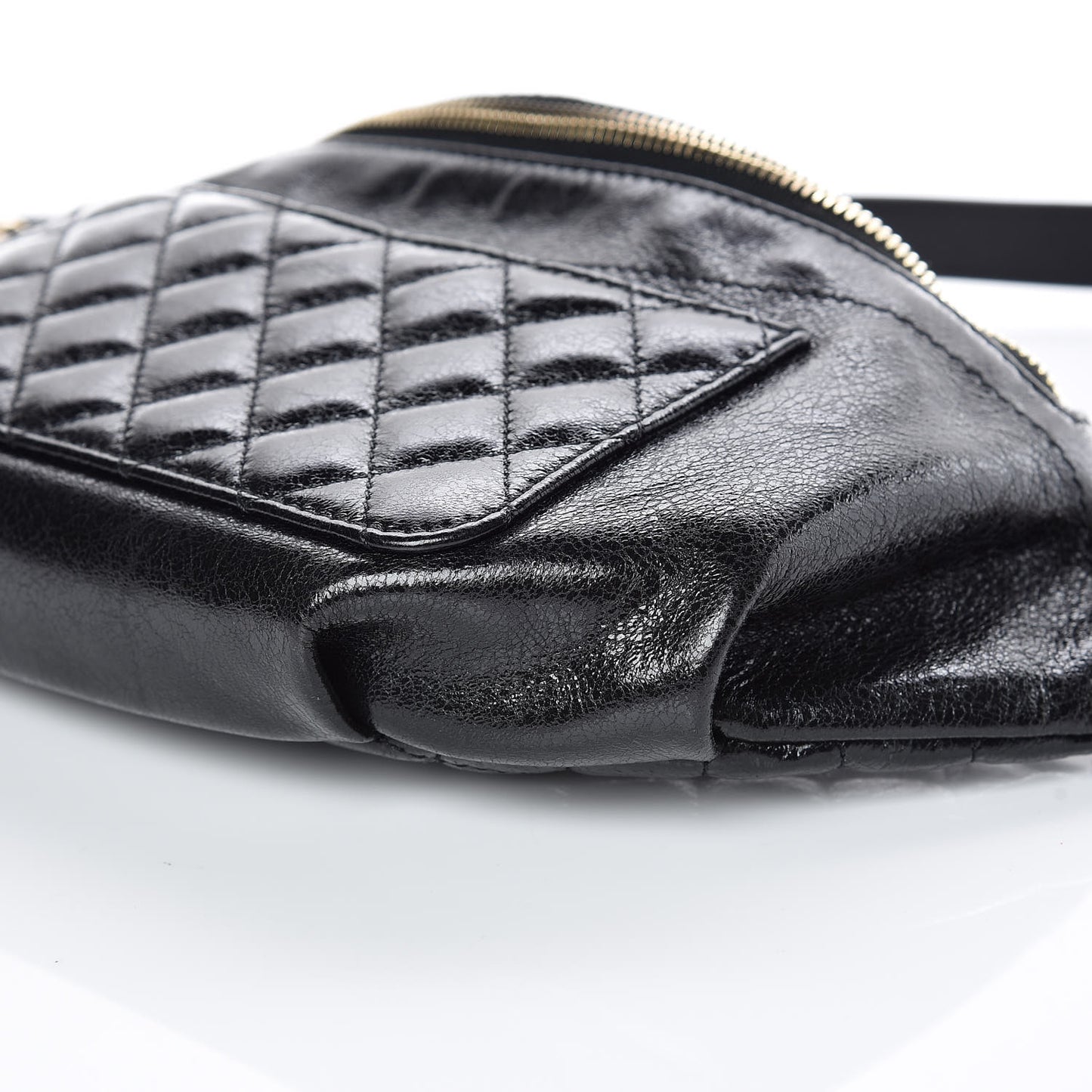 Crumpled Glazed Lambskin Quilted Waist Bag Fanny Pack Black