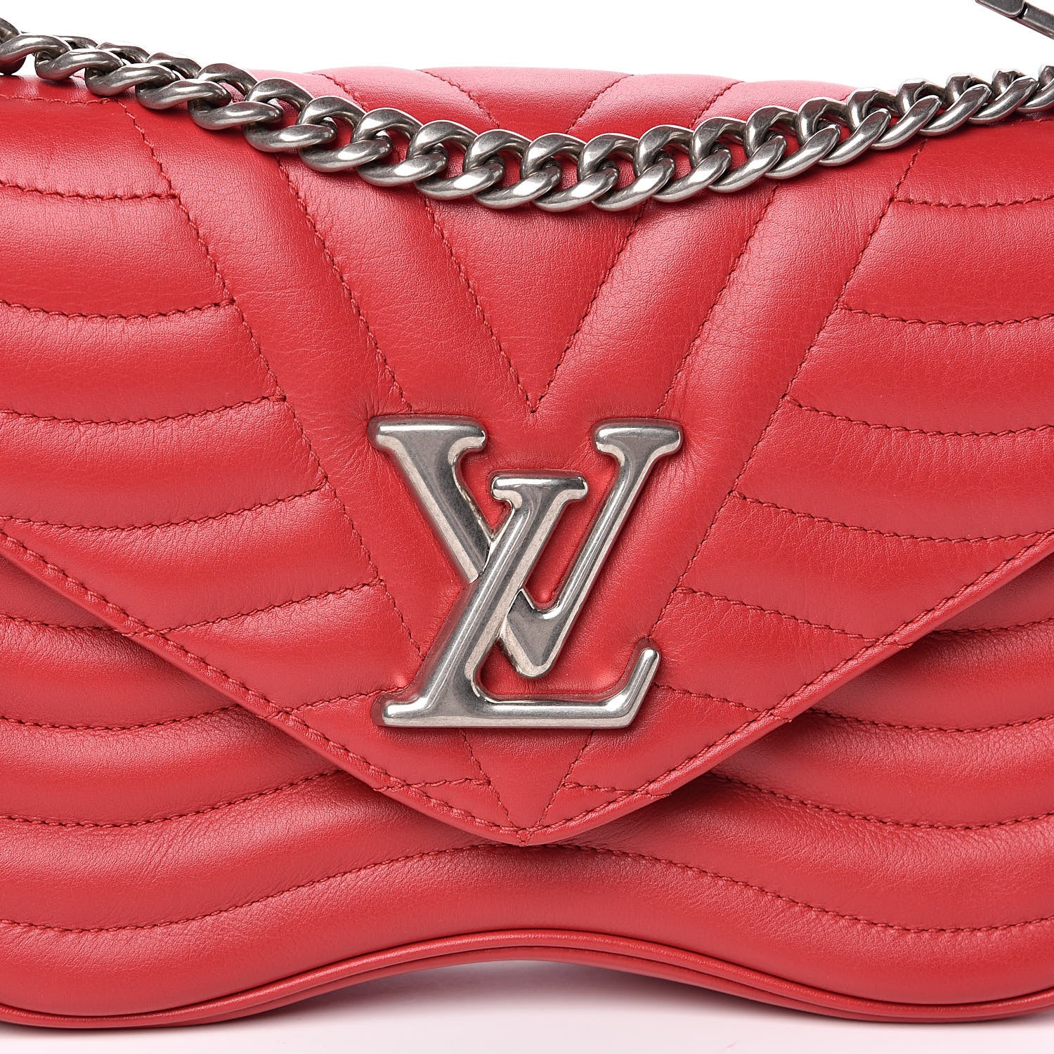 Louis Vuitton Calfskin New Wave Chain MM Ecarlate 9 of 9