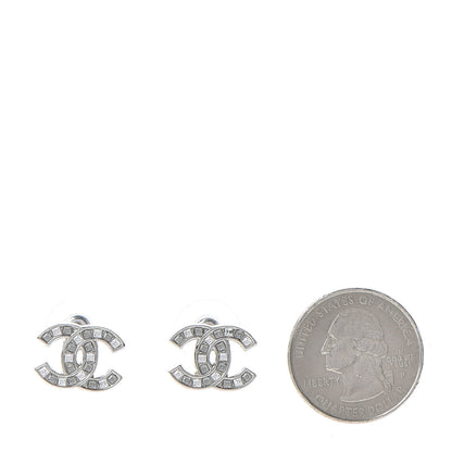 Chanel Baguette Crystal CC Earrings Silver Grey 2 of 5