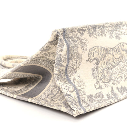 Christian Dior Canvas Embroidered Medium Dioriviera Toile De Jouy Book Tote Gray 9 of 12