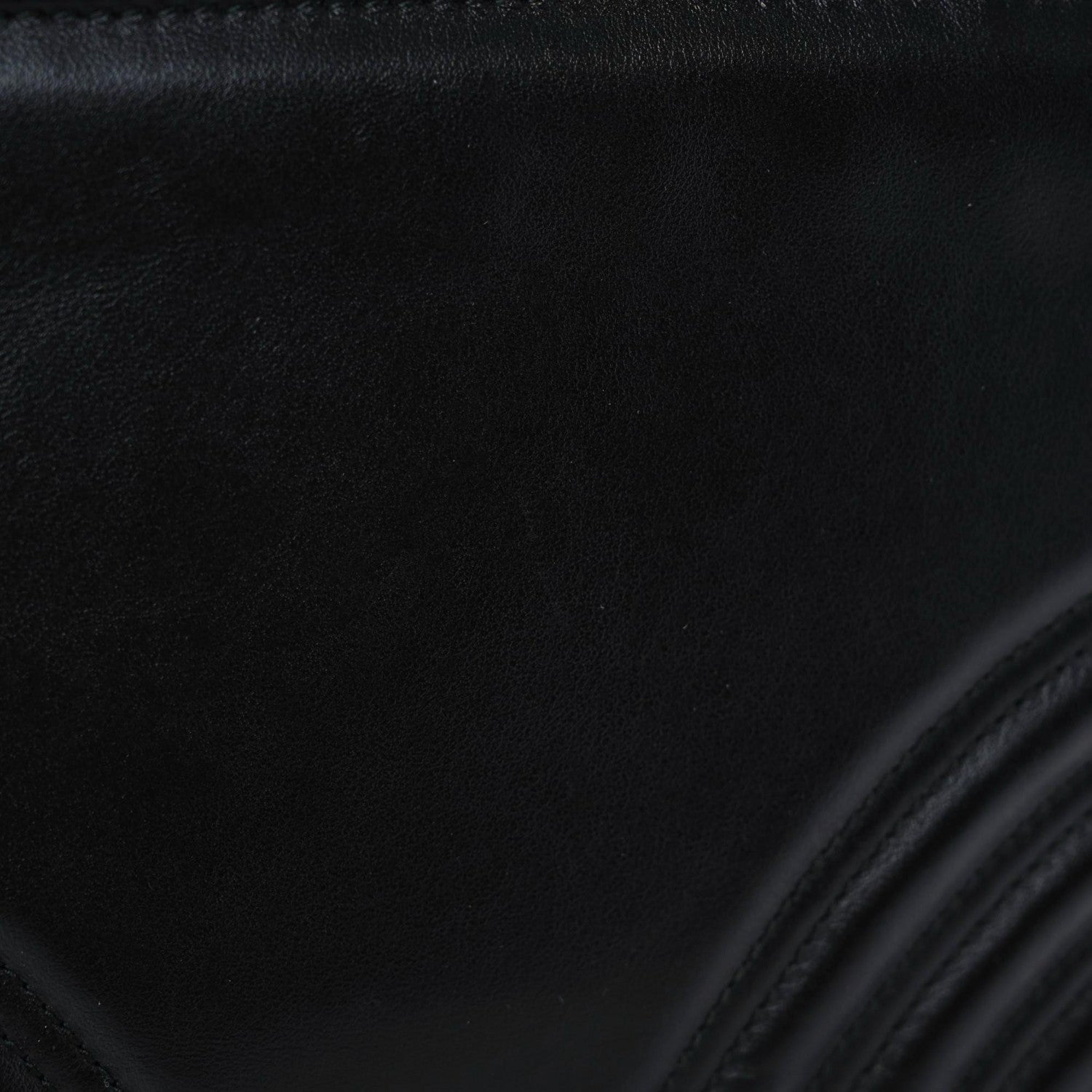 Gucci Calfskin Matelasse Medium GG Marmont Shoulder Bag Black 11 of 12