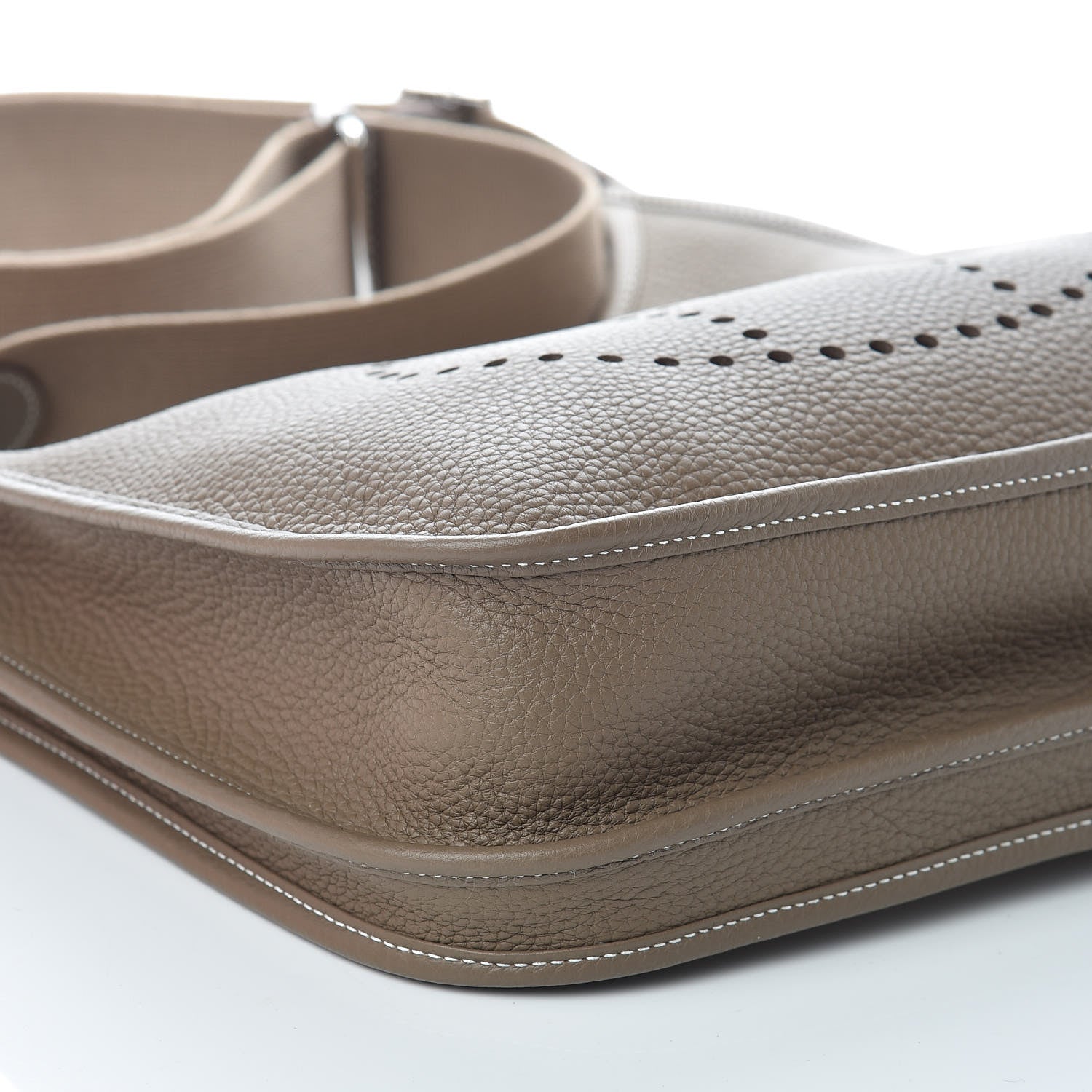 Hermes Taurillon Clemence Evelyne III PM Etoupe 8 of 10