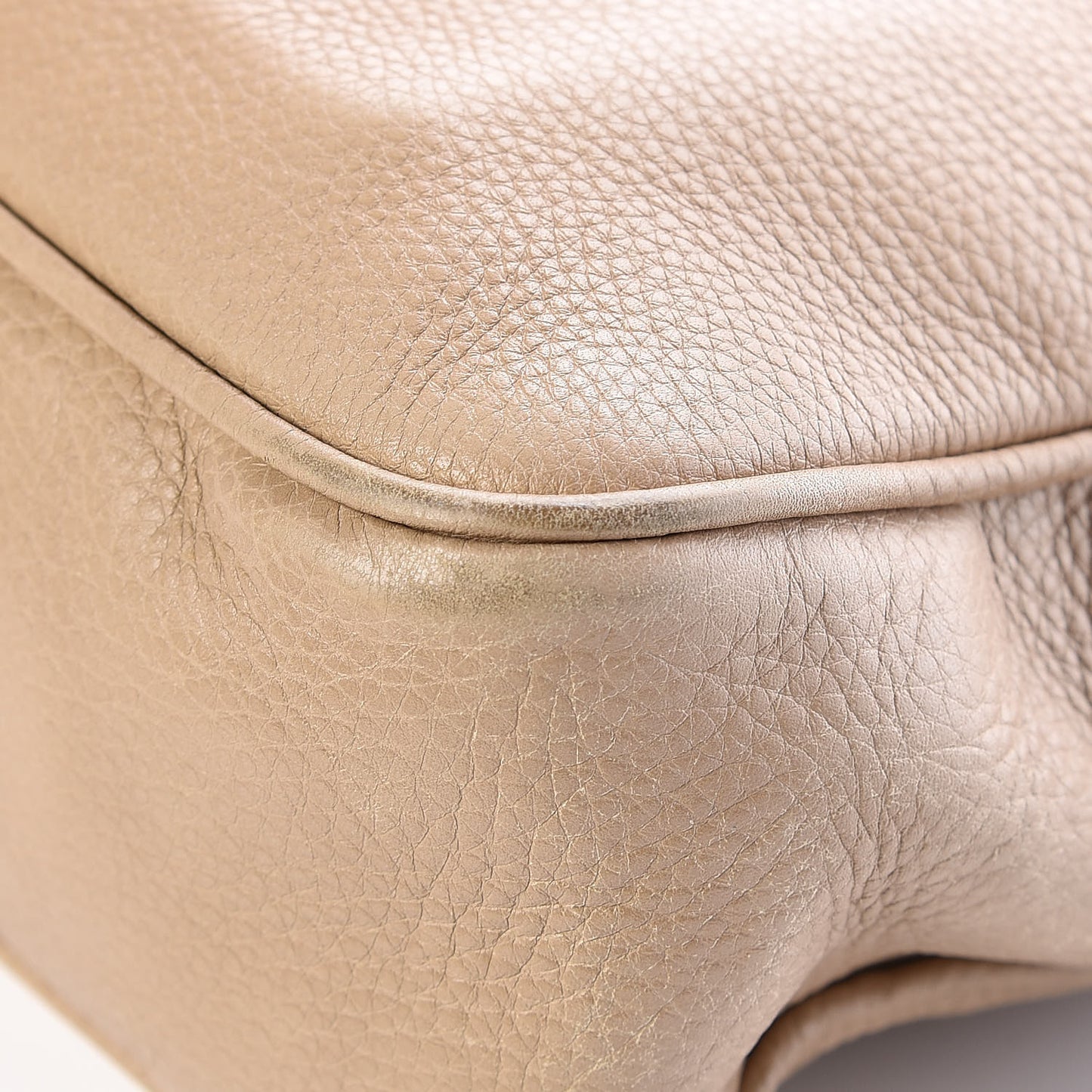 Pebbled Calfskin Small Soho Bowler Camelia