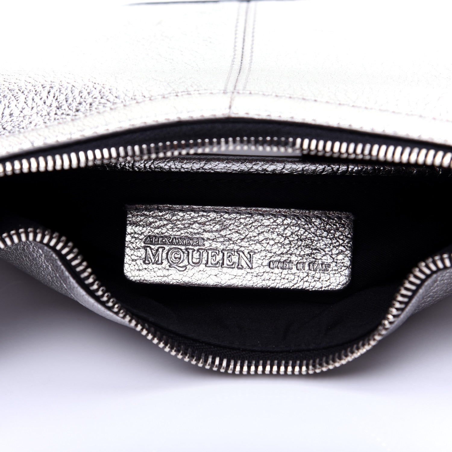 Alexander McQueen Metallic Lambskin De Manta Clutch Gun 8 of 11