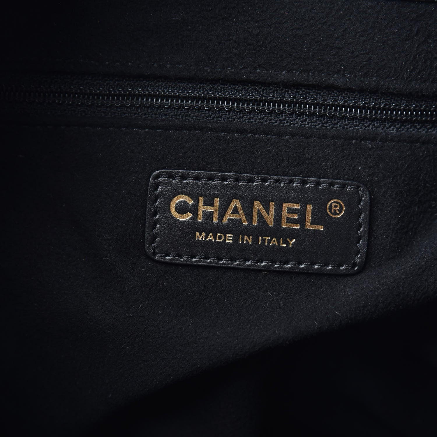 Chanel Caviar Deauville Drawstring Bucket Bag Black 6 of 12