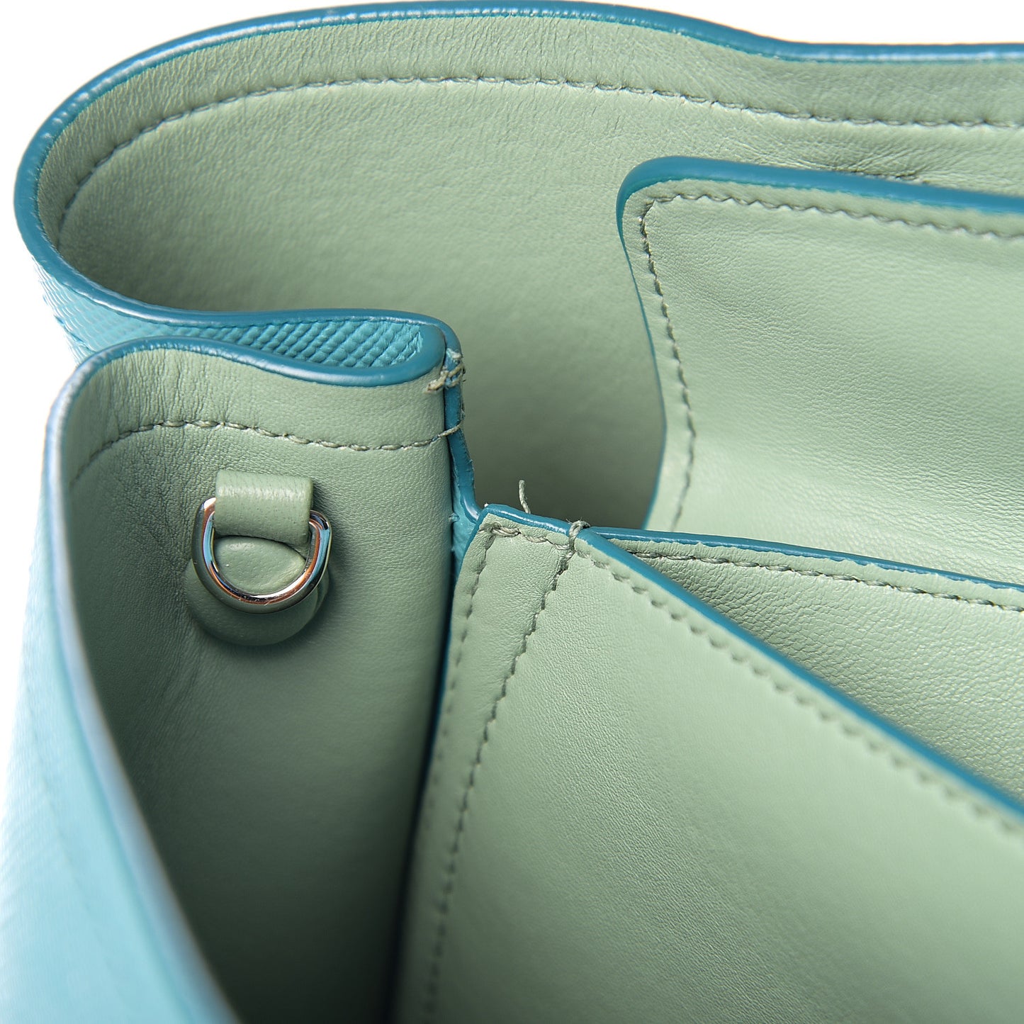 Saffiano Cuir Medium Double Handle Tote Turchese Acquamarina