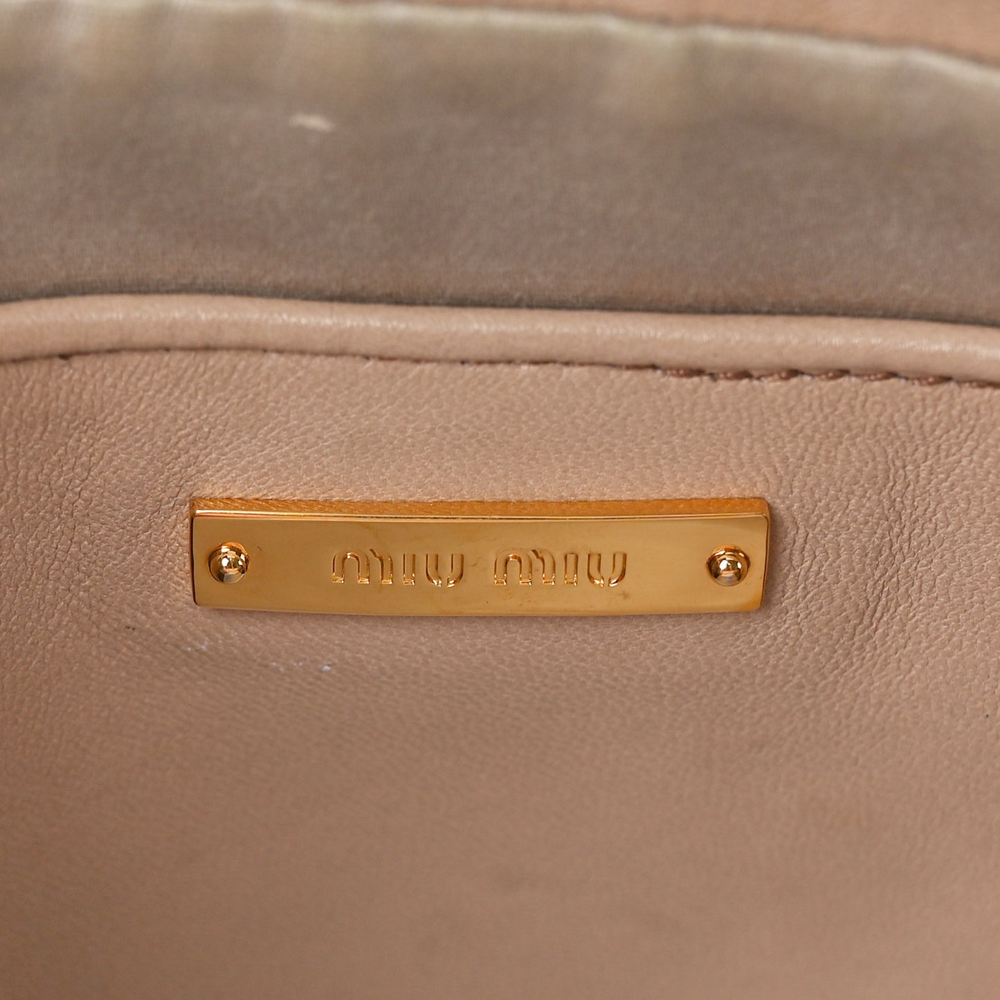 Nappa Matelasse Double Zip Shoulder Bag Cammeo