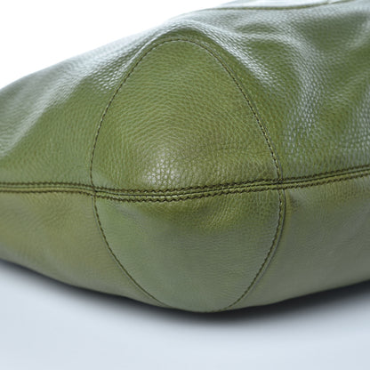 Gucci Pebbled Calfskin Medium Soho Chain Hobo Green 8 of 14