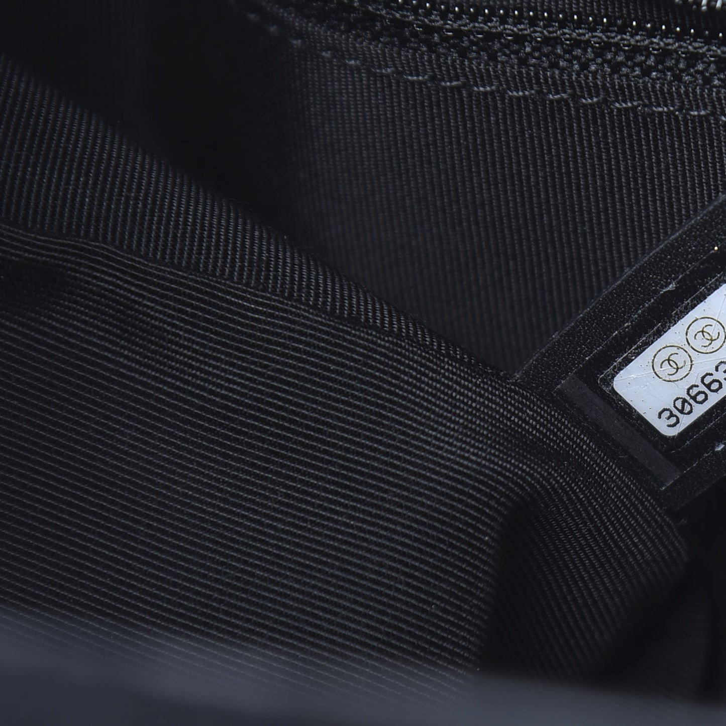 Tweed Quilted Medium 19 Flap Black Navy Gold