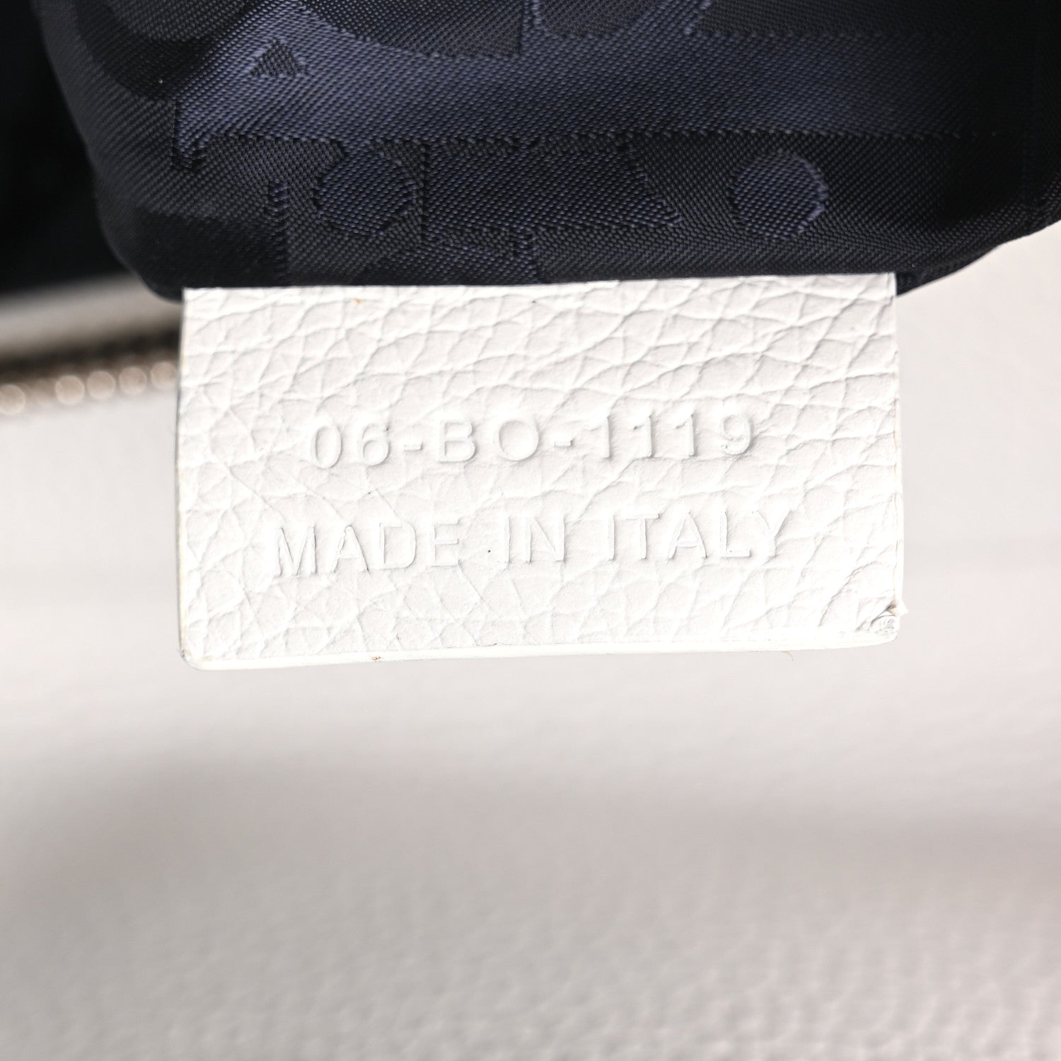 Christian Dior X DANIEL ARSHAM Grained Calfskin Newspaper Print Saddle Bag White 7 of 10