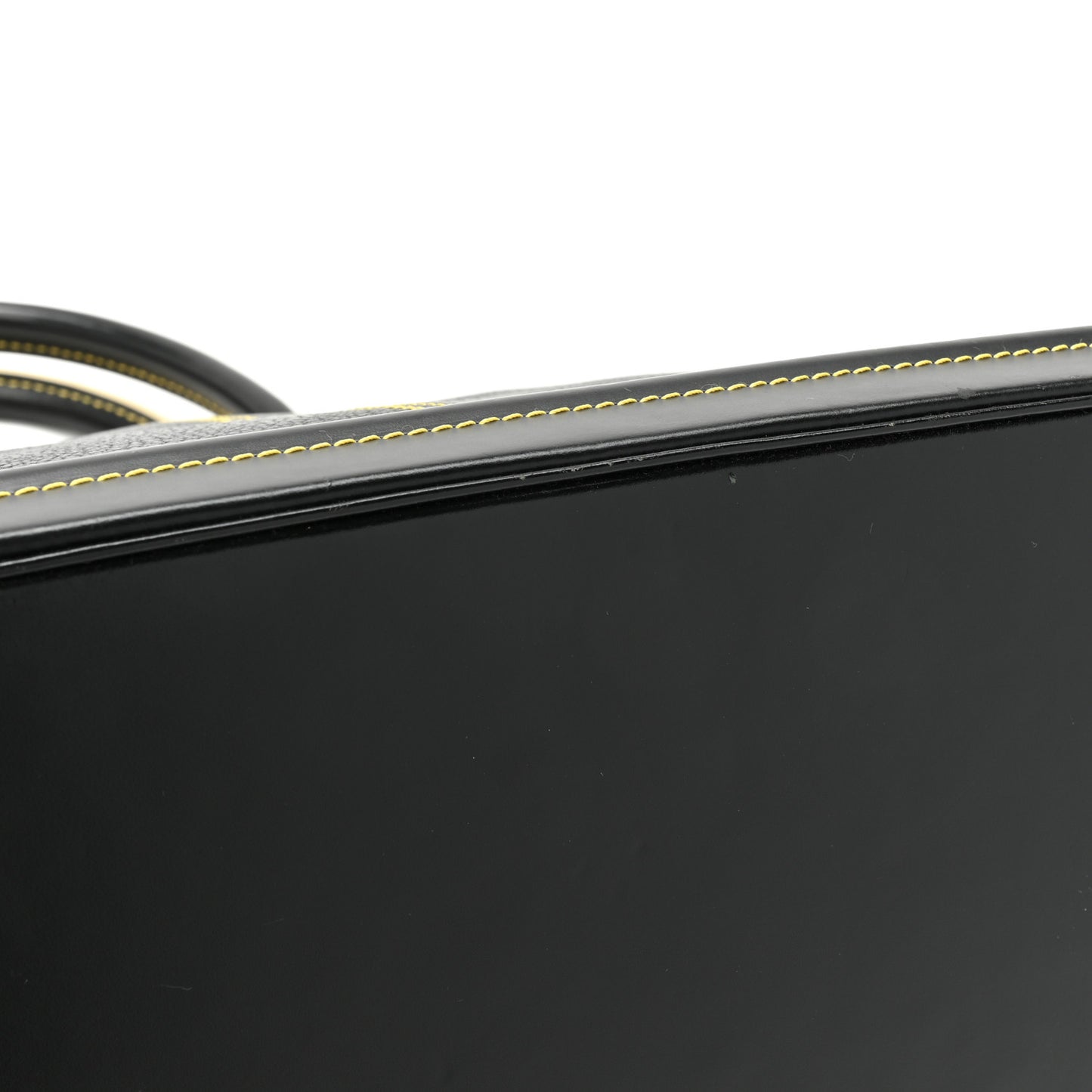 Suhali Lockit GM Black