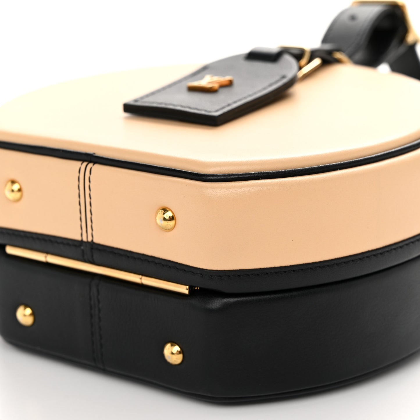 Calfskin Petite Boite Chapeau Black Beige