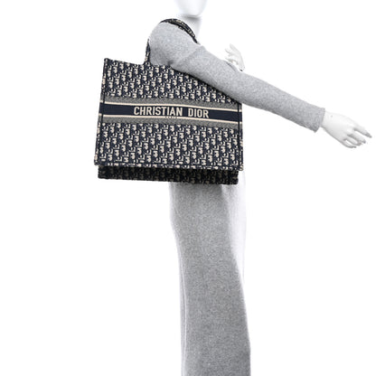 Christian Dior Oblique Large Book Tote Blue Multicolor 2 of 10
