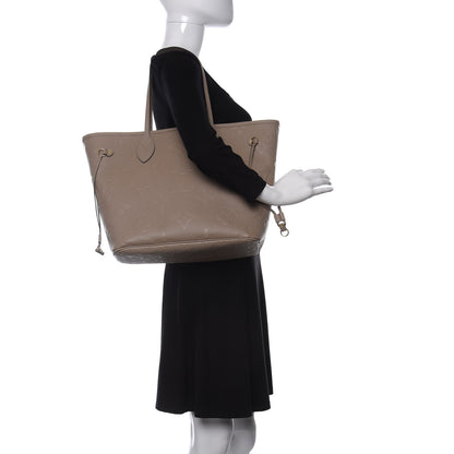Louis Vuitton Empreinte Monogram Giant Neverfull MM Tourterelle 2 of 9