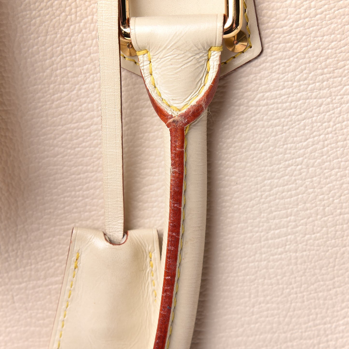Suhali L Imprevisible White