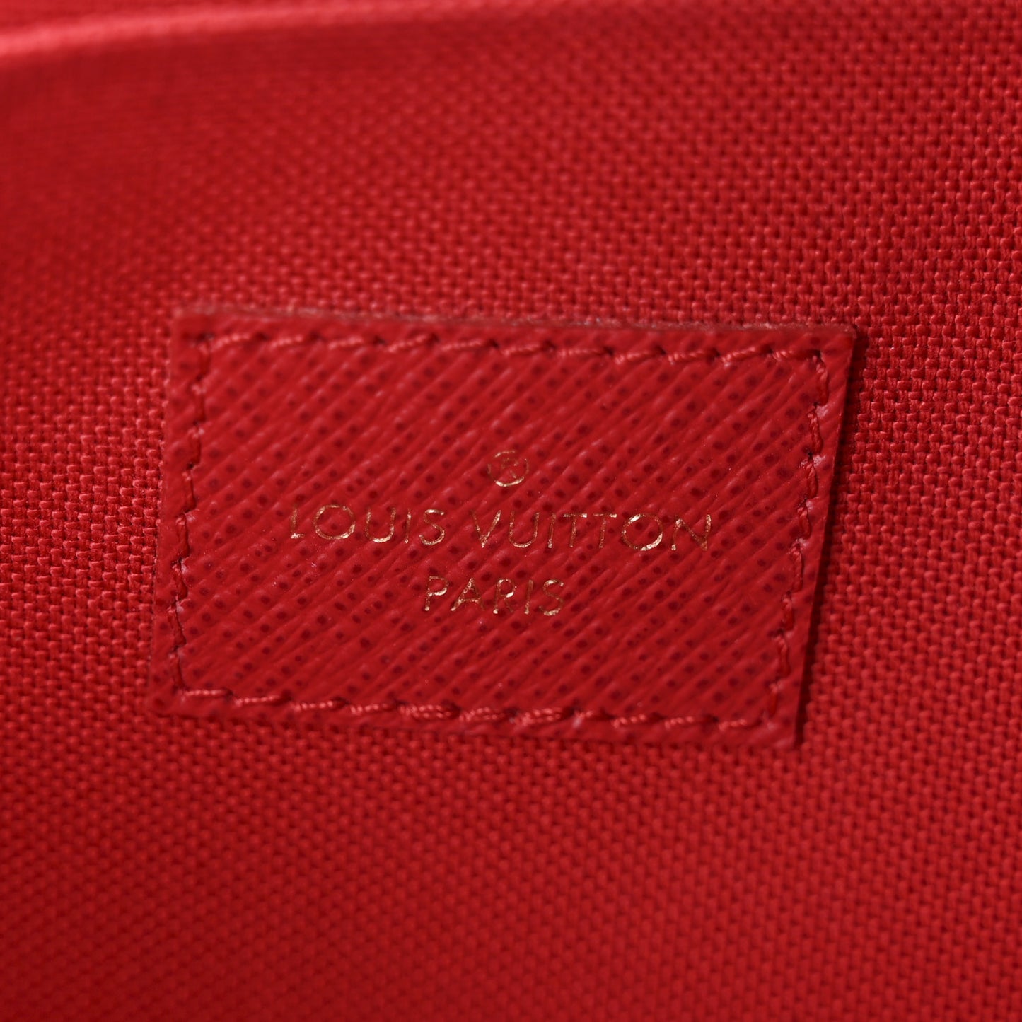Damier Ebene Pochette Felicie Chain Wallet
