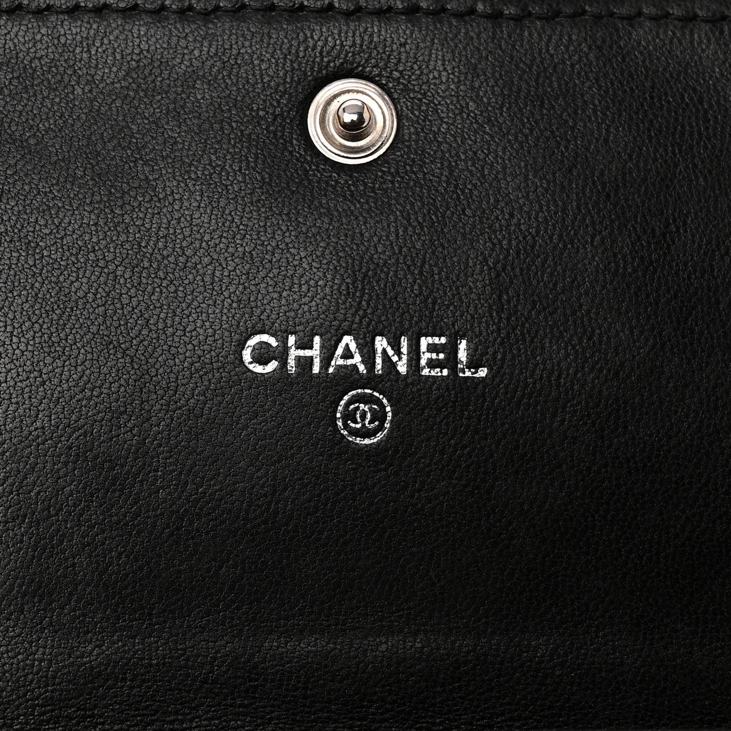 Lambskin Camellia Embossed Medium Wallet Black