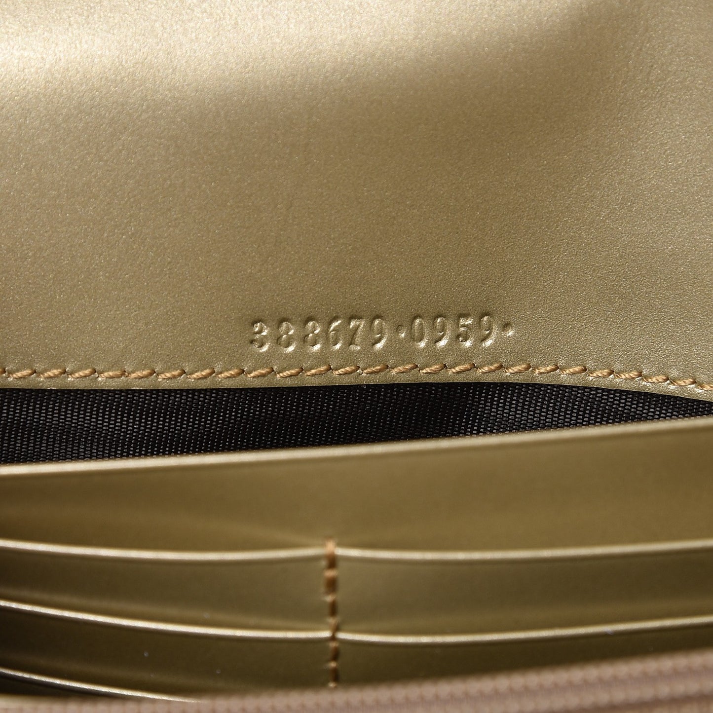 Metallic Guccissima Signature Bowy Continental Wallet Golden Beige