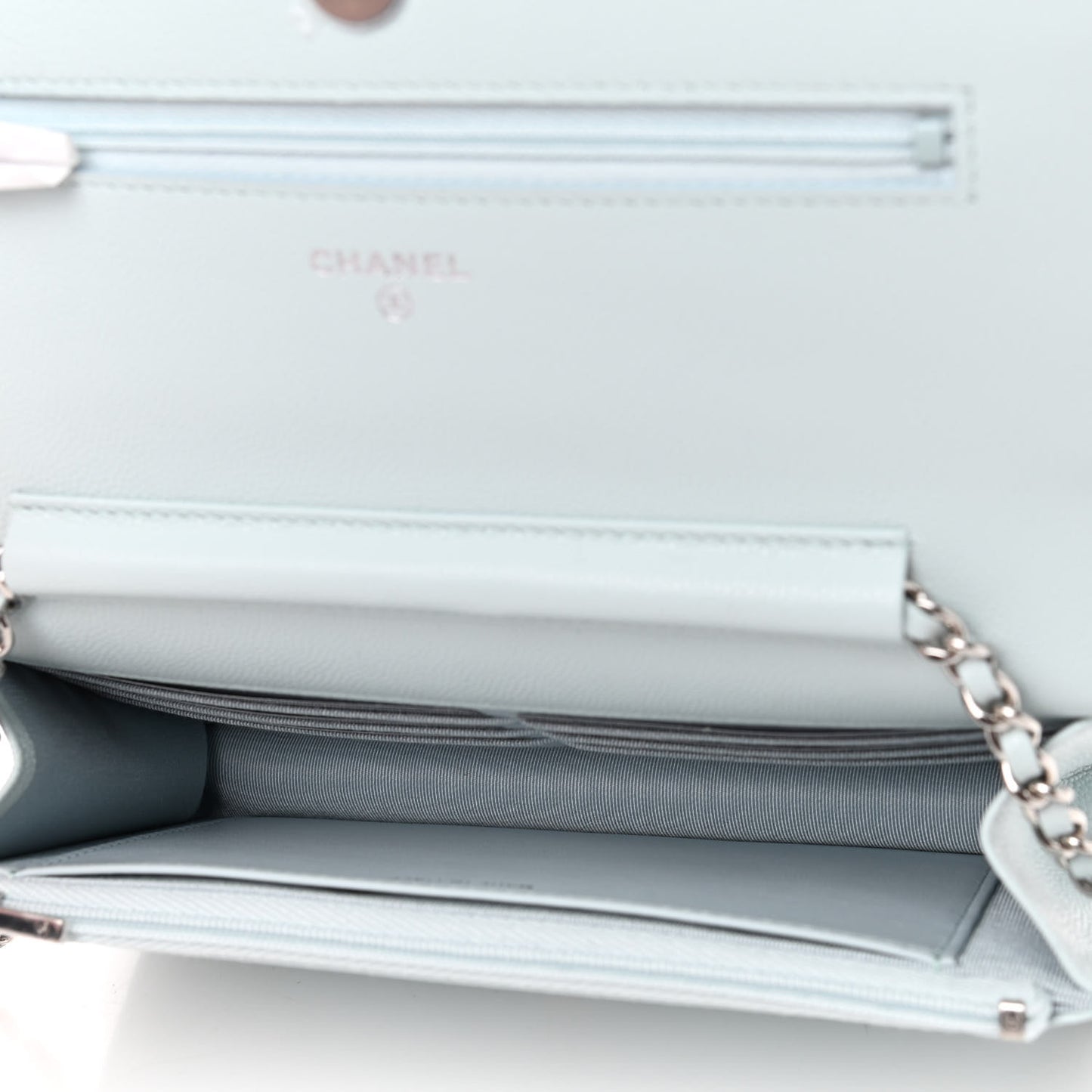 Caviar Quilted Wallet On Chain WOC Light Blue
