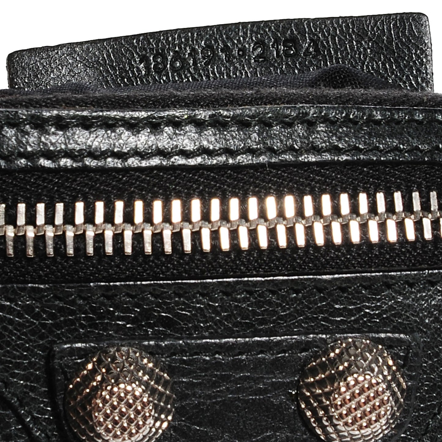 Agneau Giant Silver Hardware M Porte-Monnaie Coin Purse Black