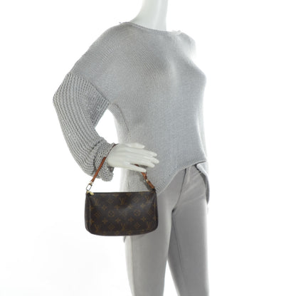 Louis Vuitton Monogram Pochette Accessories 2 of 8