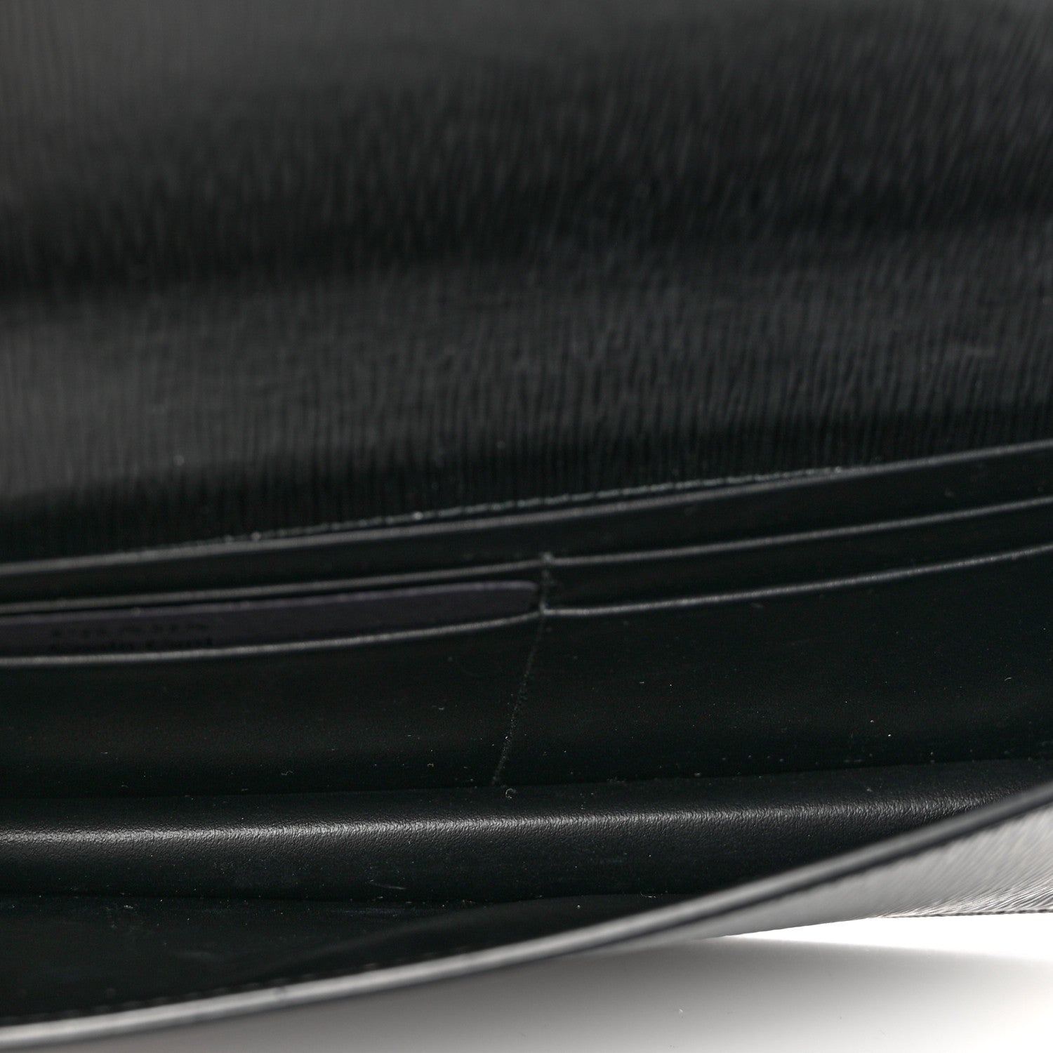 Prada Vitello Move Metal Oro Chain Wallet Black 4 of 6