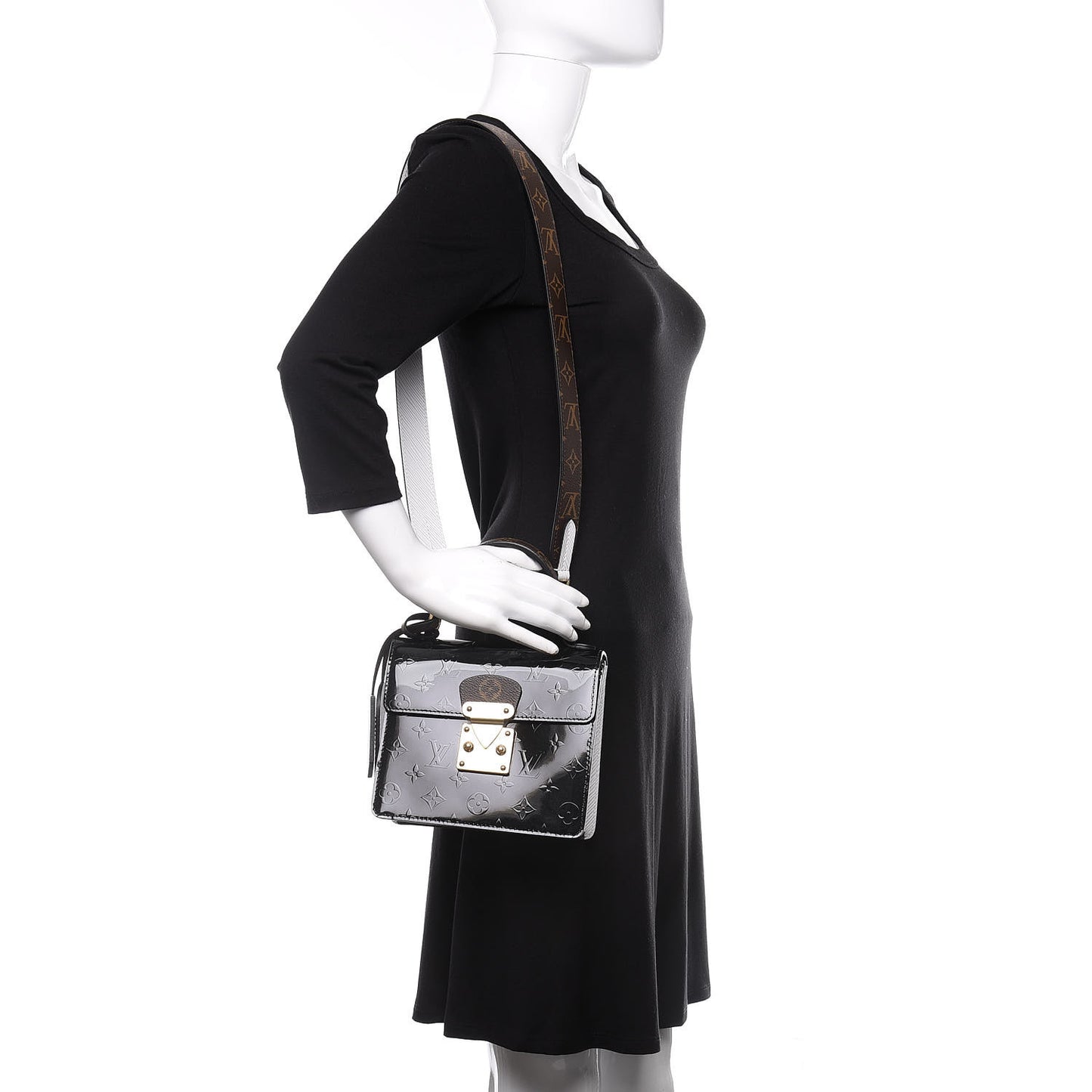 Vernis Epi Monogram Spring Street Black