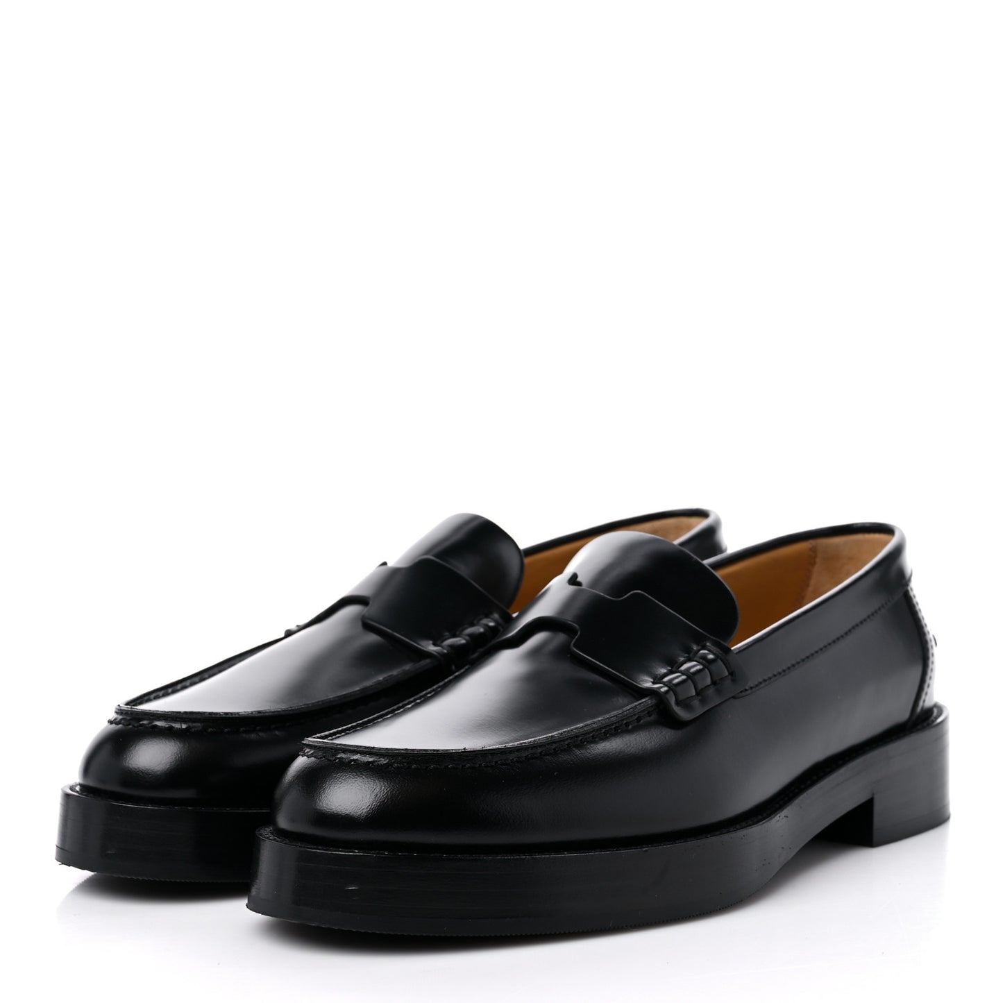 Calfskin Womens Hour Loafers 37 Black