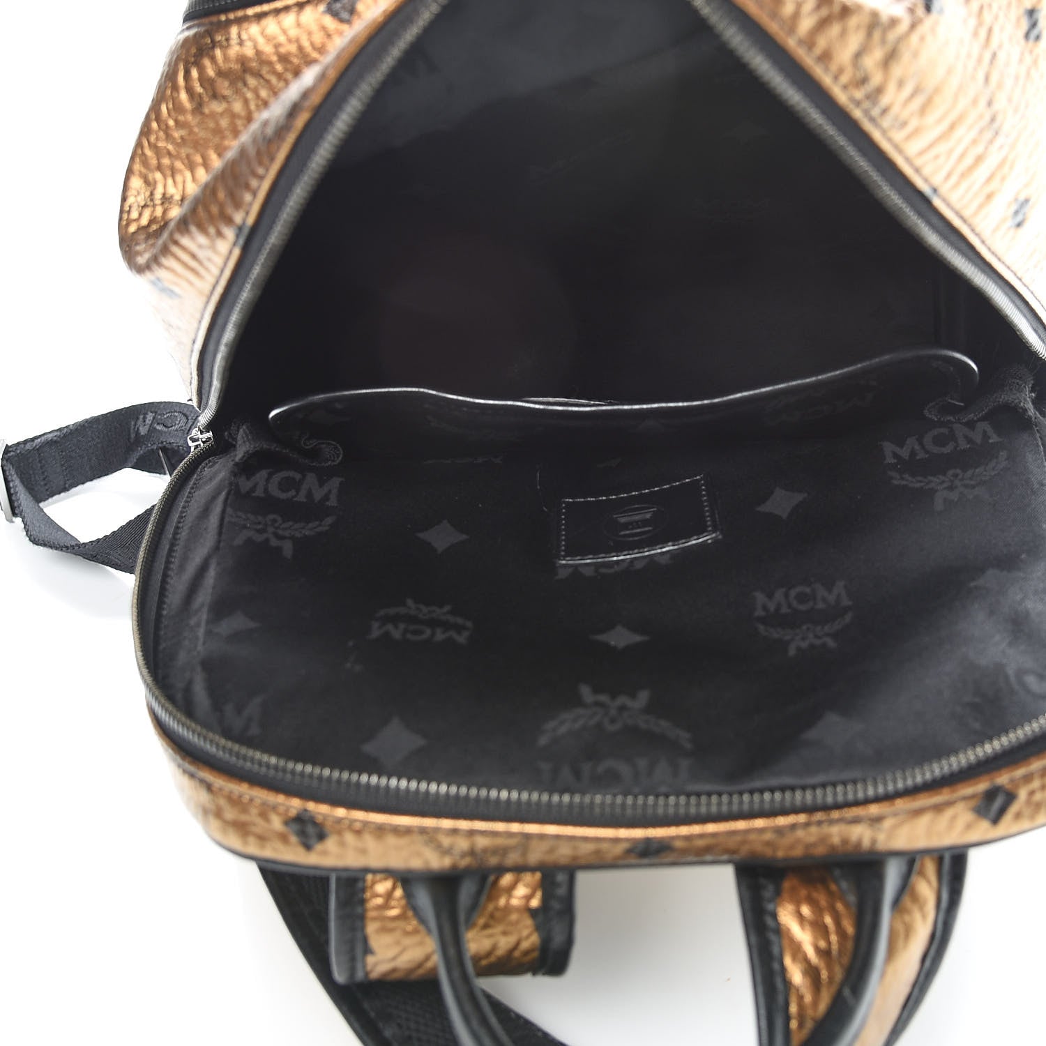 MCM Metallic Visetos Medium Duke Backpack Gold 5 of 16