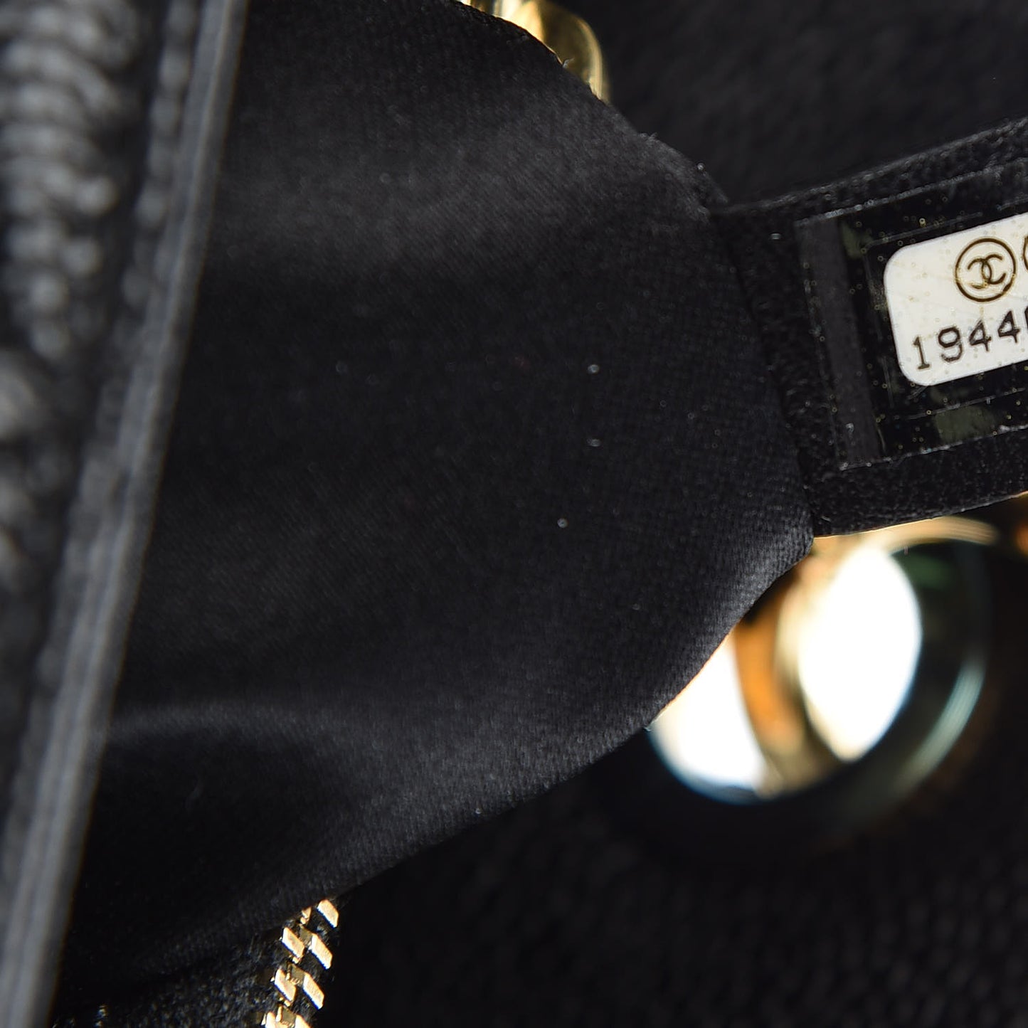 Caviar Quilted Grand Shopping Tote GST Black
