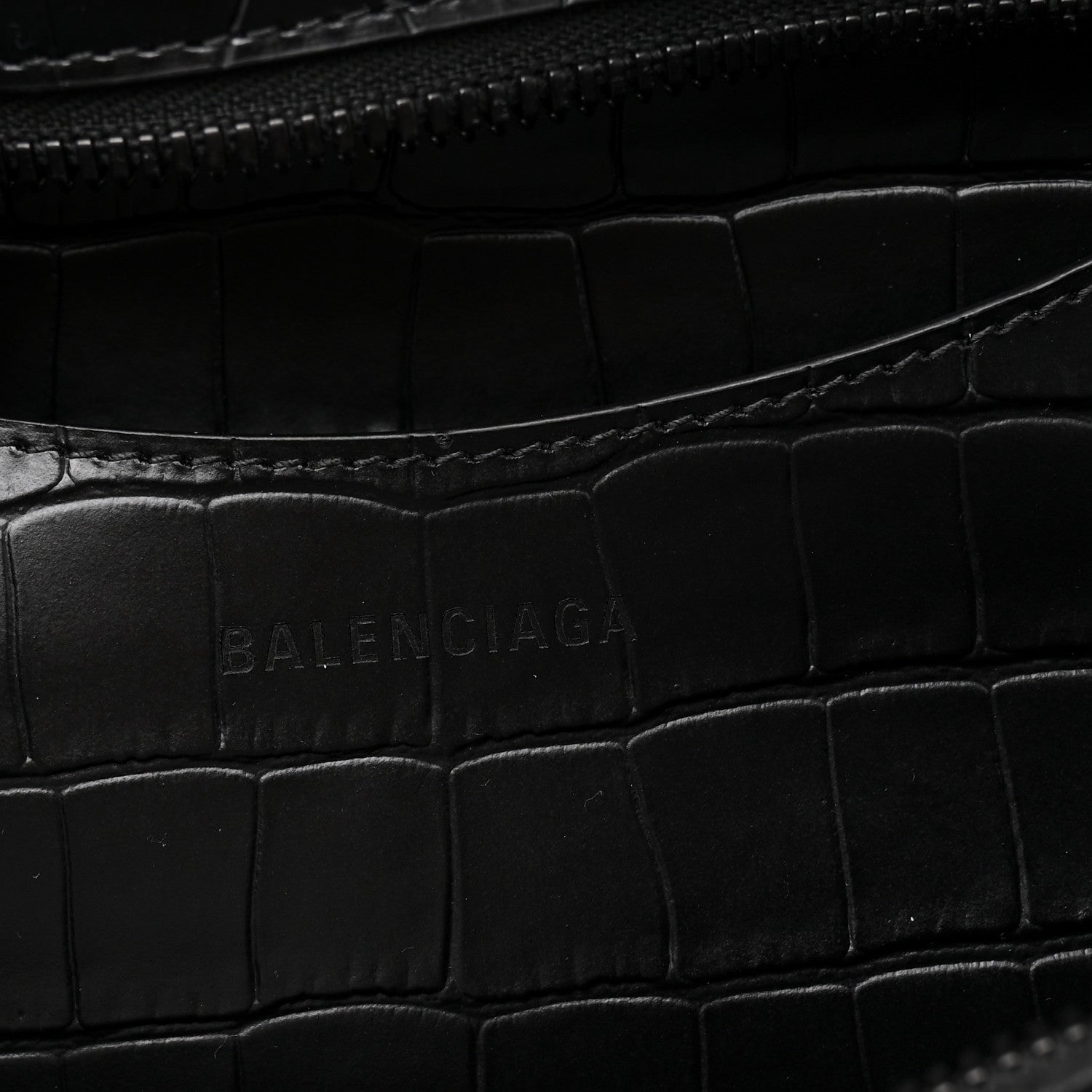Balenciaga Semi Matte Calfskin Crocodile Embossed Neo Classic Black Hardware Large City Black 6 of 10