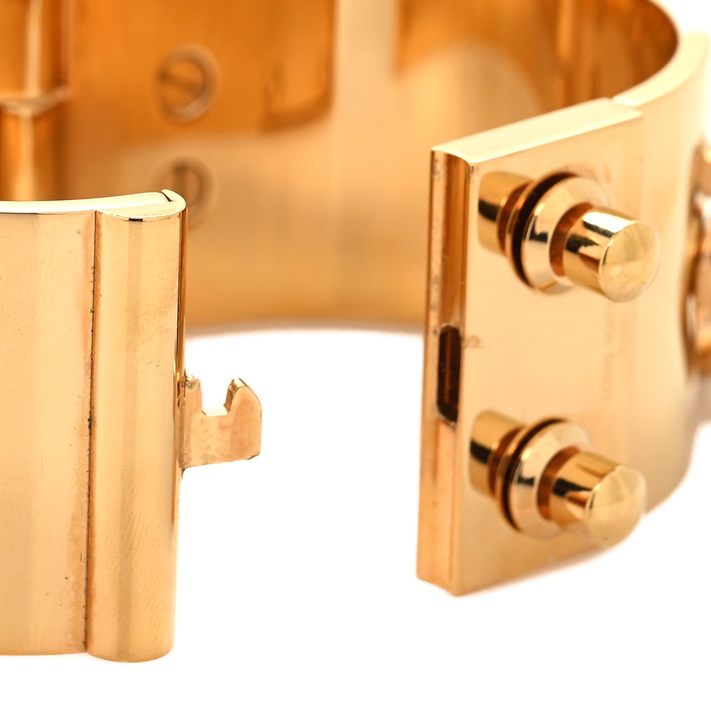 Lock Me Manchette Chain Cuff