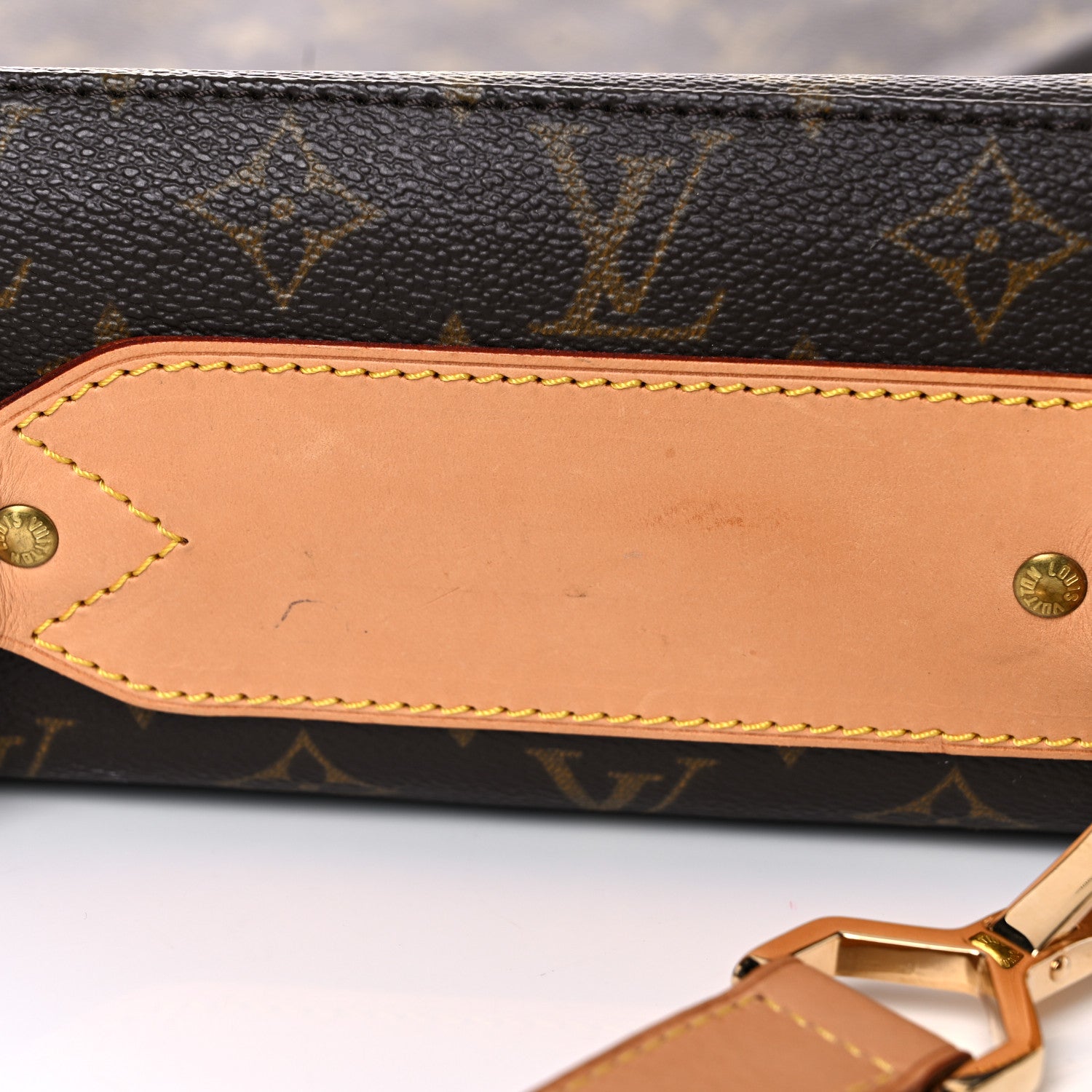 Louis Vuitton Monogram Garment Bag 3 Hangers 21 of 27