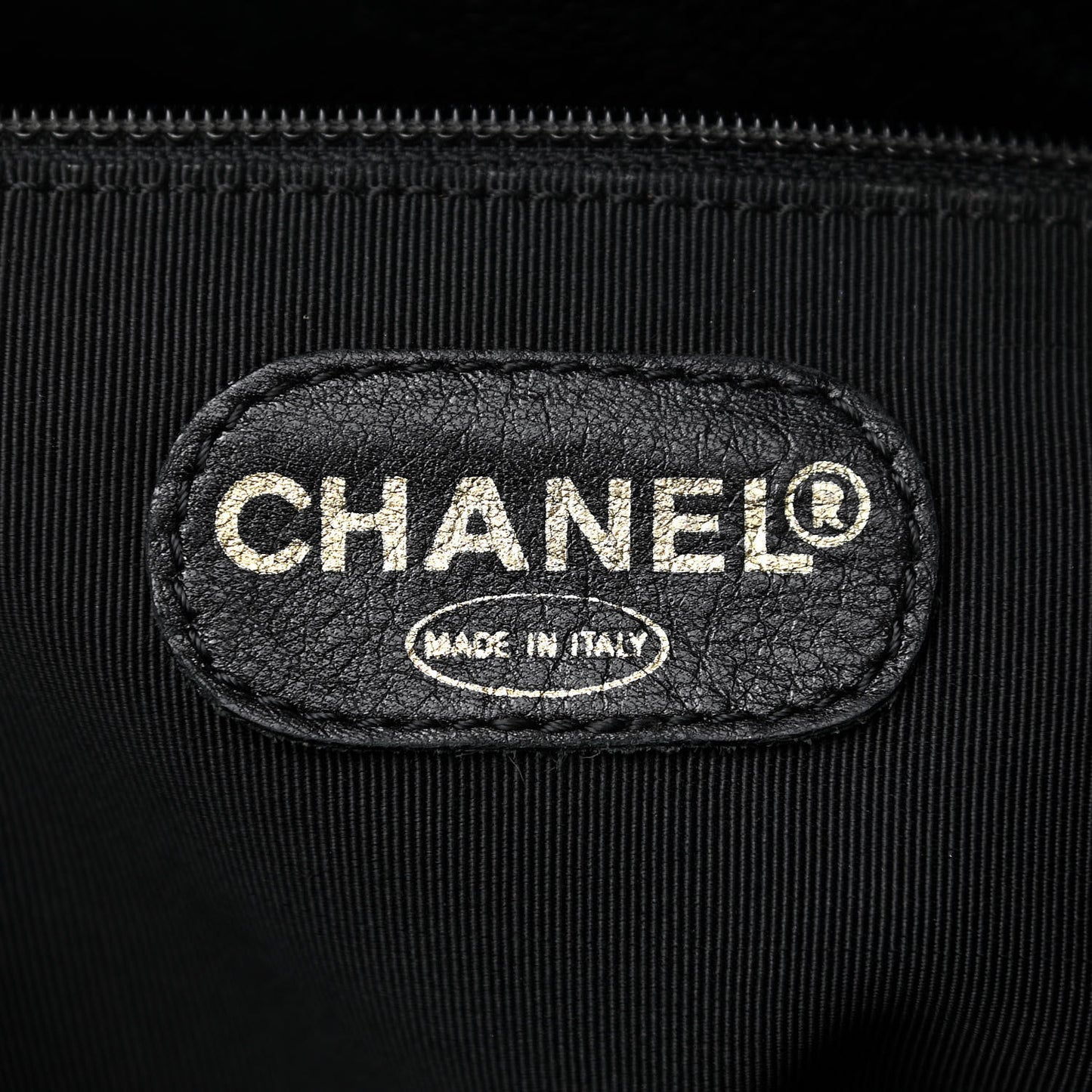 Caviar CC Shoulder Bag Black