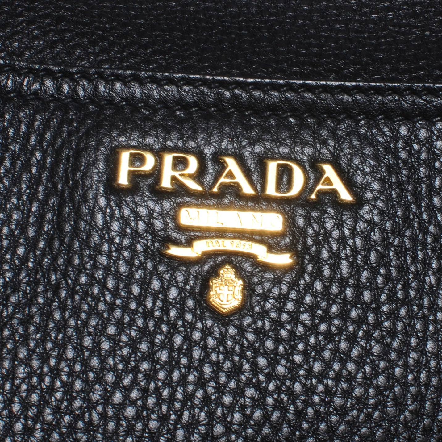 Prada Vitello Daino Shoulder Bag Nero Black 6 of 9