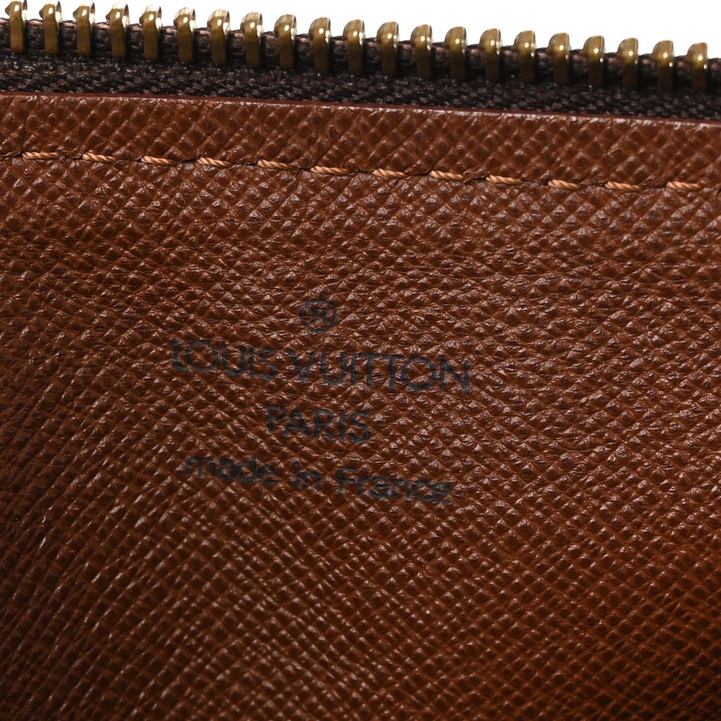 Monogram Papillon 26