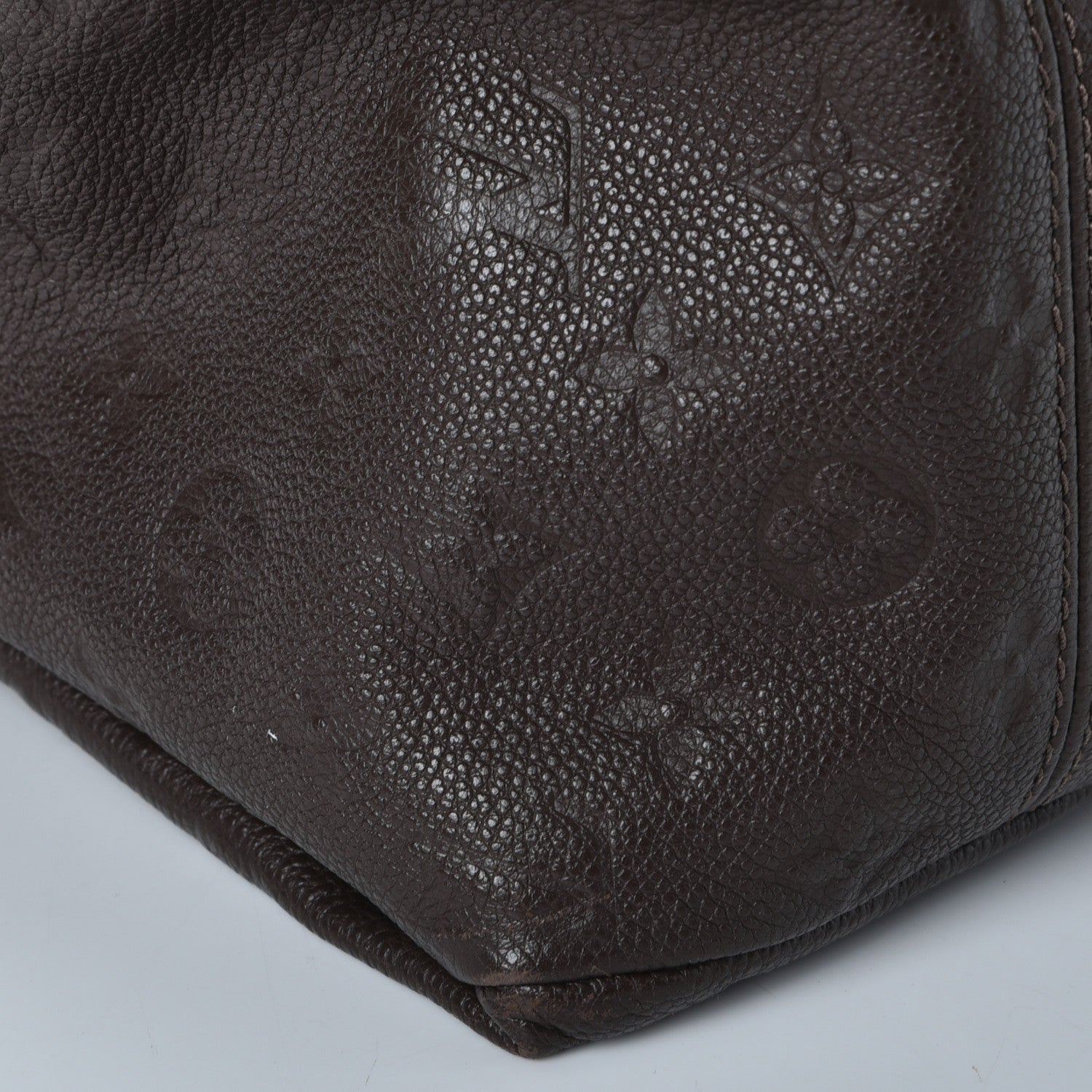 Louis Vuitton Empreinte Artsy MM Terre 9 of 12