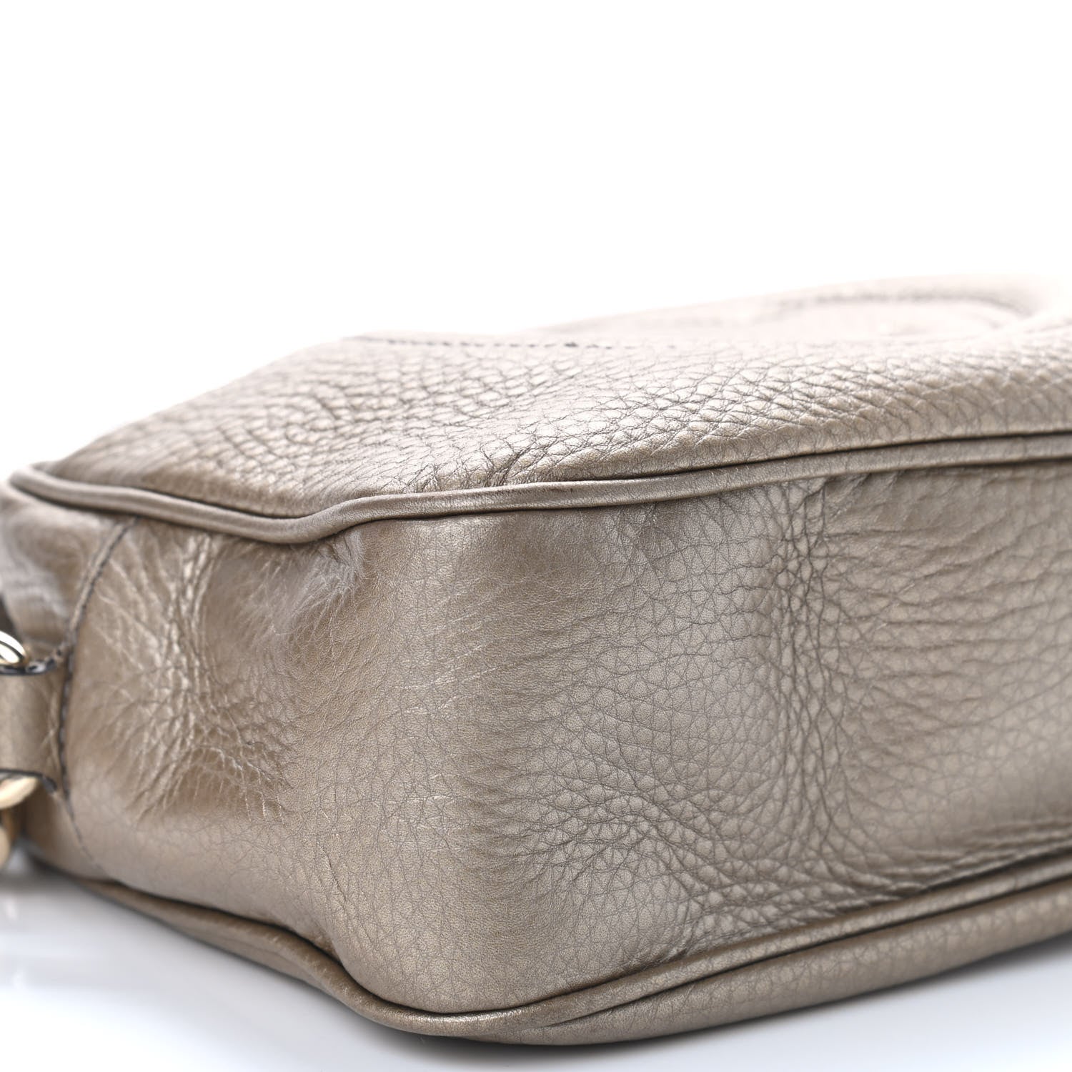 Gucci Metallic Pebbled Calfskin Small Soho Disco Bag Golden Beige 8 of 9