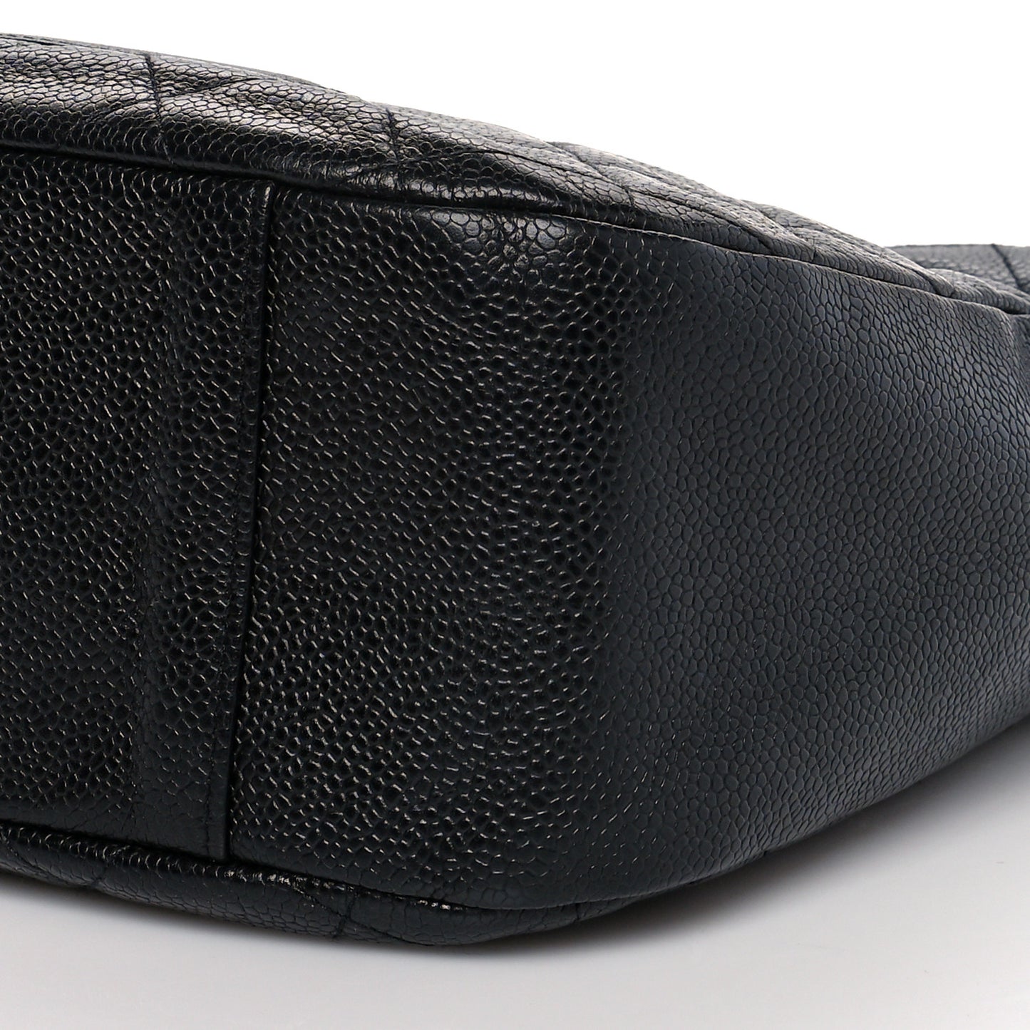 Caviar Quilted Timeless CC Shoulder Bag Black