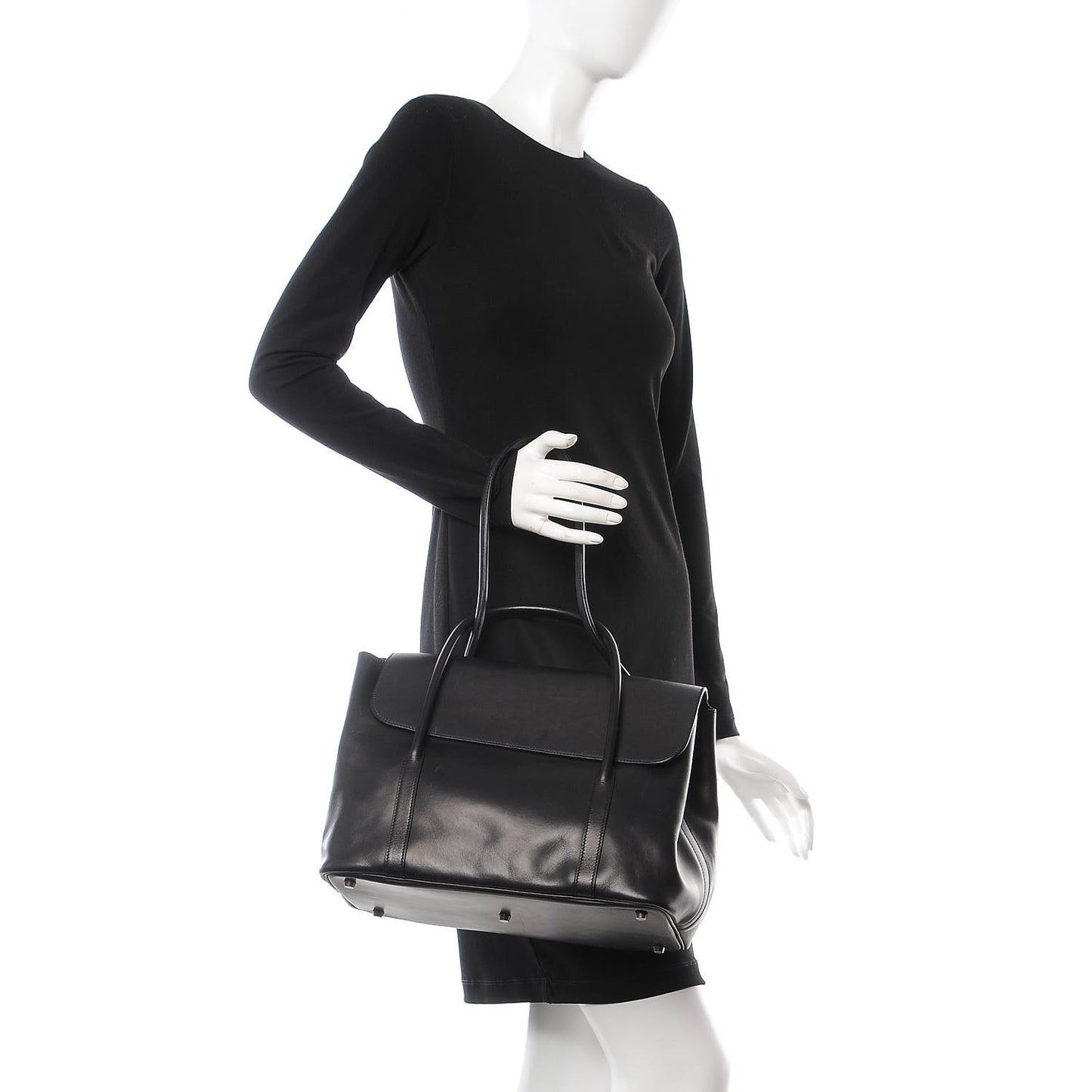 Swift Initiale Black