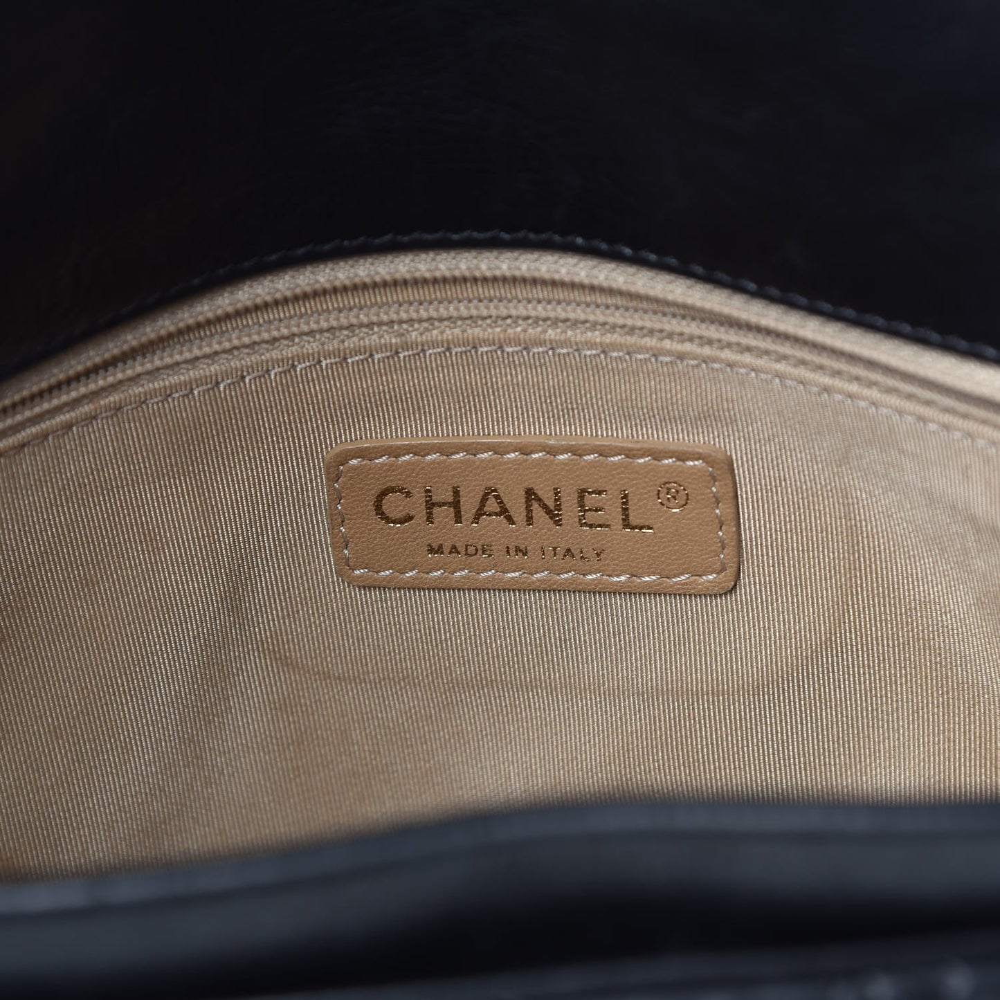 Calfskin Quilted Retro Chain Flap Black