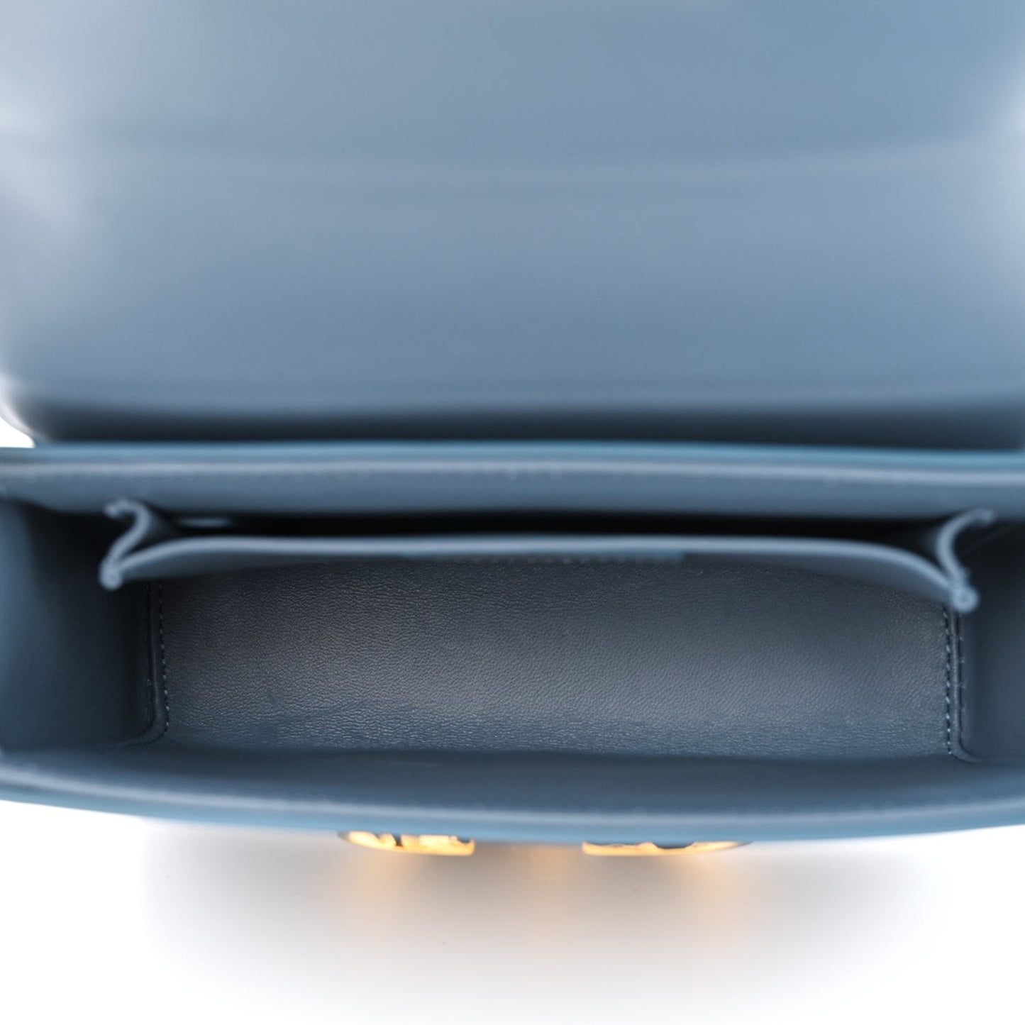 Box Calfskin 30 Montaigne Box Bag Blue