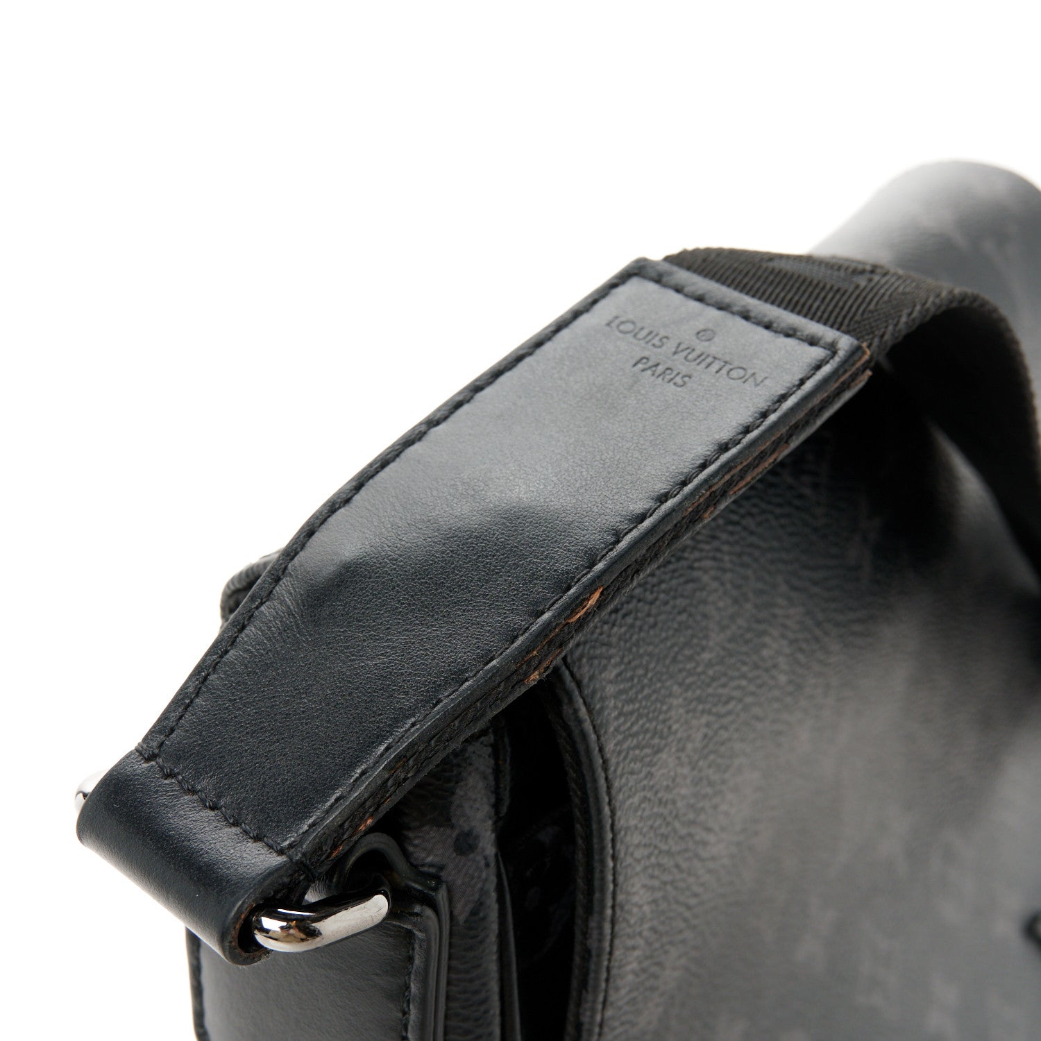 Louis Vuitton Monogram Eclipse District PM NM 14 of 15