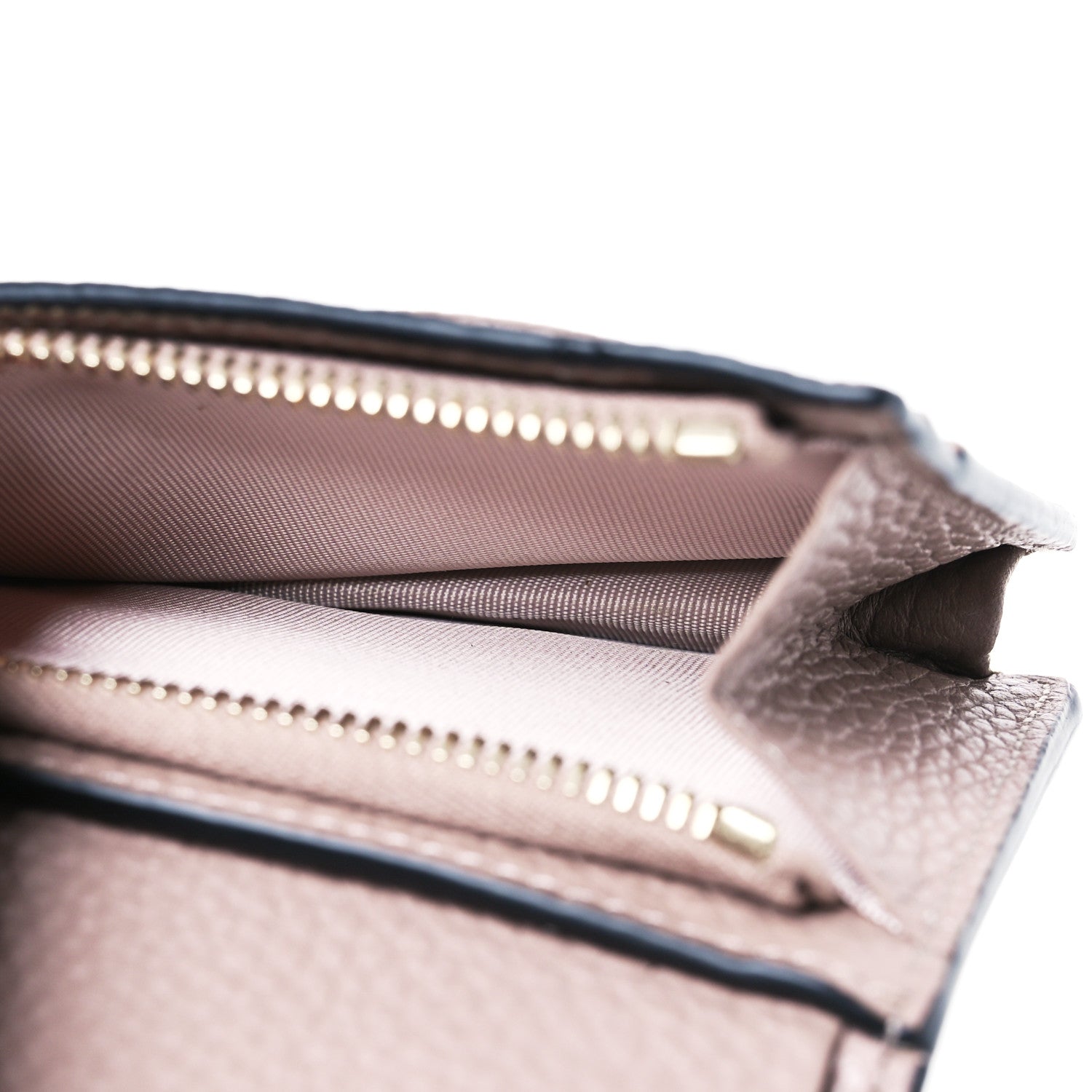 Valentino Garavani Pebbled Calfskin Rockstud French Flap Wallet Poudre 8 of 12